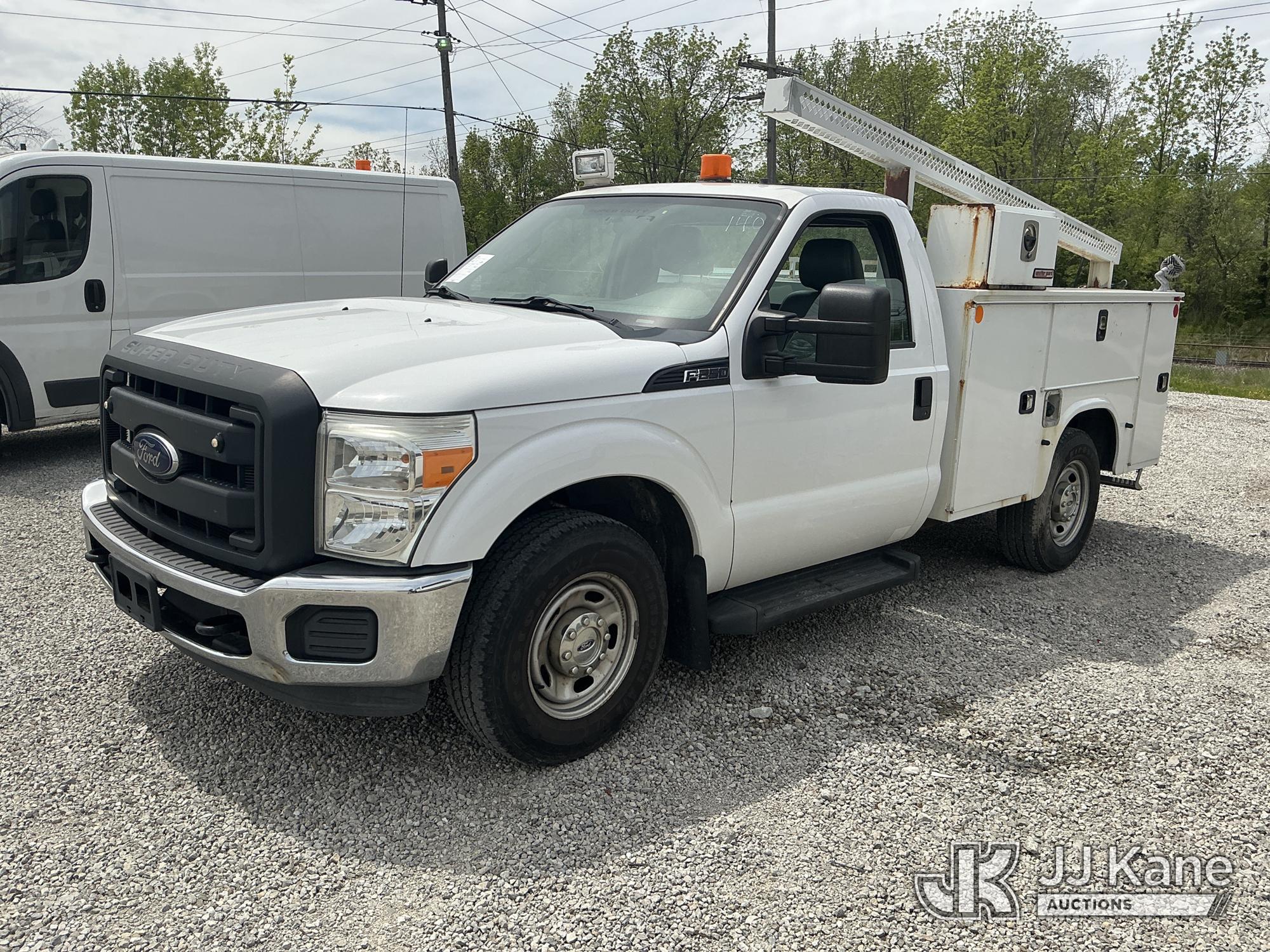 Photo of a 2015 Ford F-250 SD