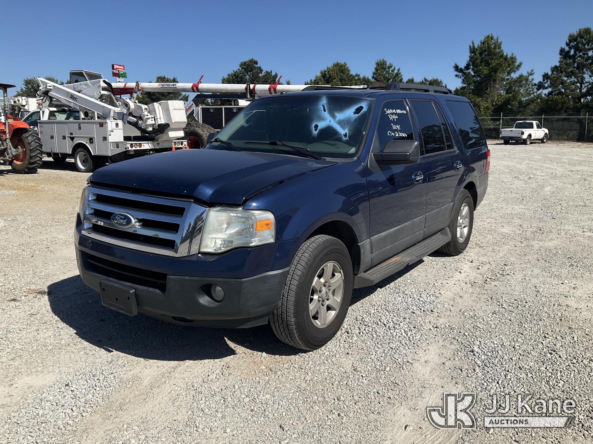 Photo of a 2011 Ford Expedition 4x4