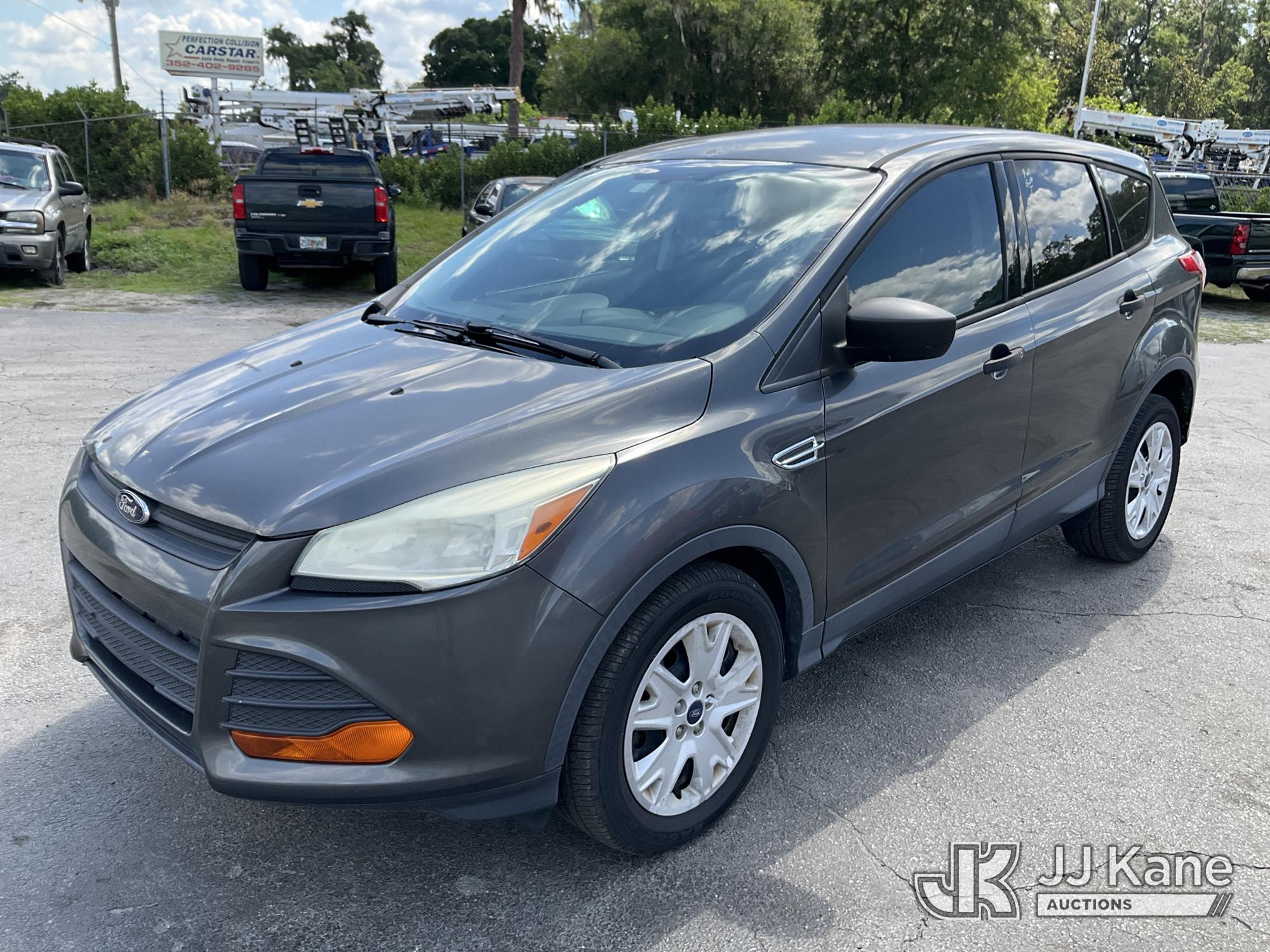 Photo of a 2015 Ford Escape