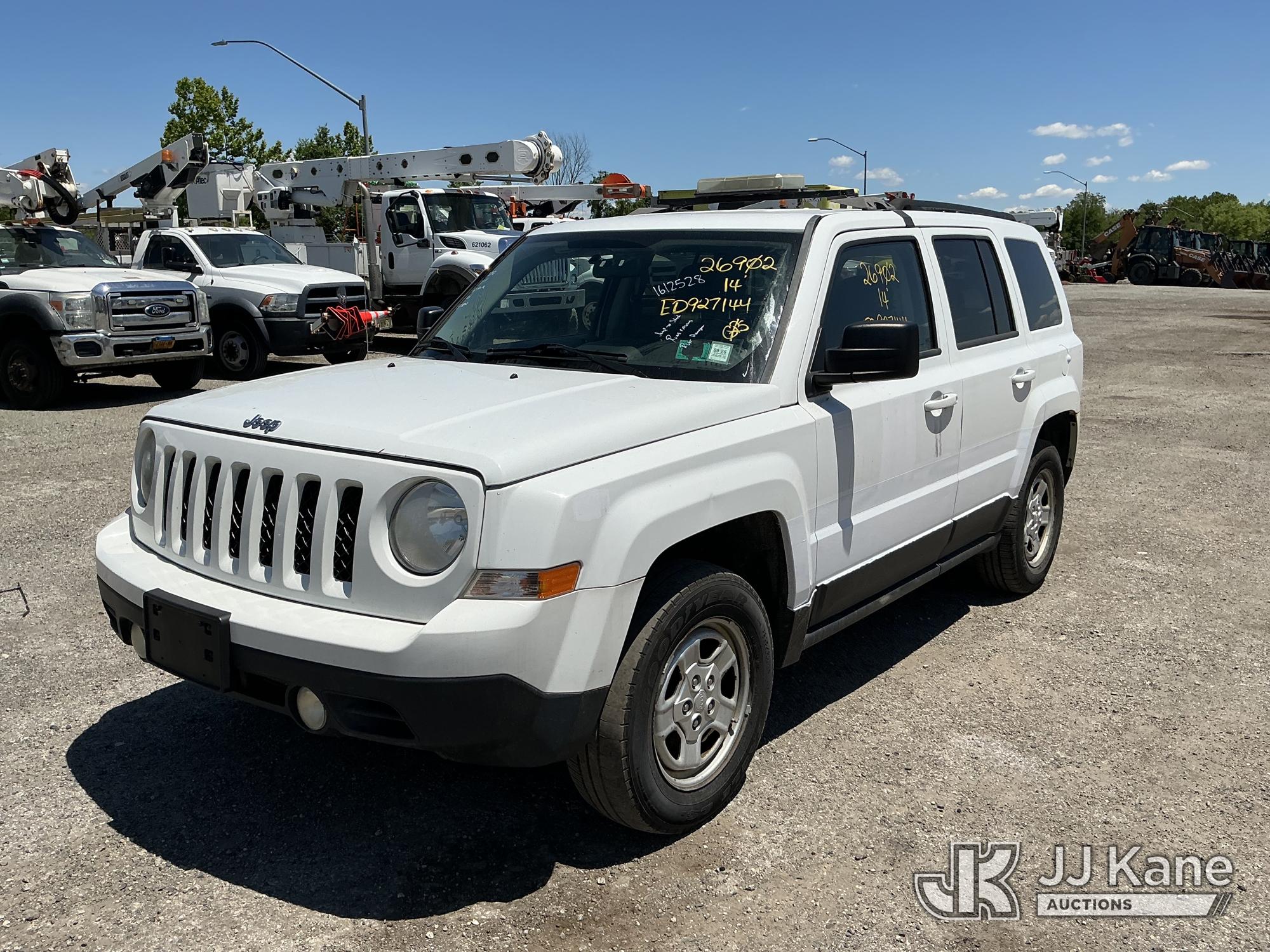 Photo of a 2014 Jeep Patriot 4x4