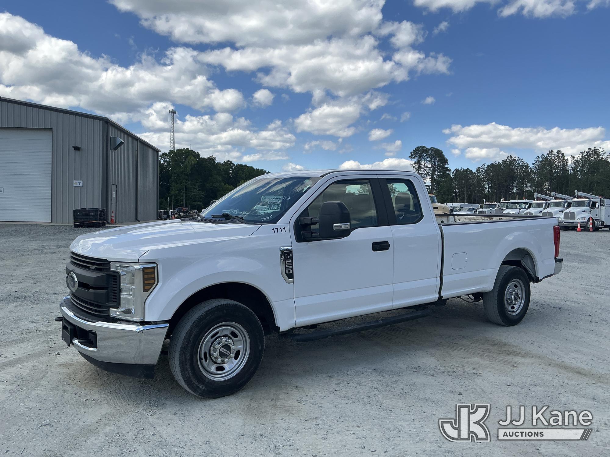 Photo of a 2019 Ford F250 SD