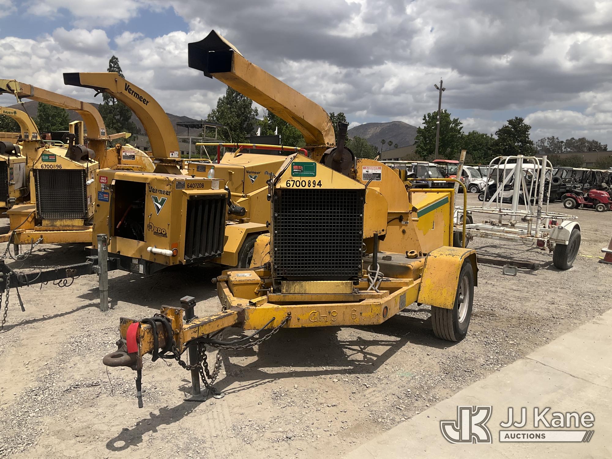 Photo of a 1995 Woodchuck Drum Chipper