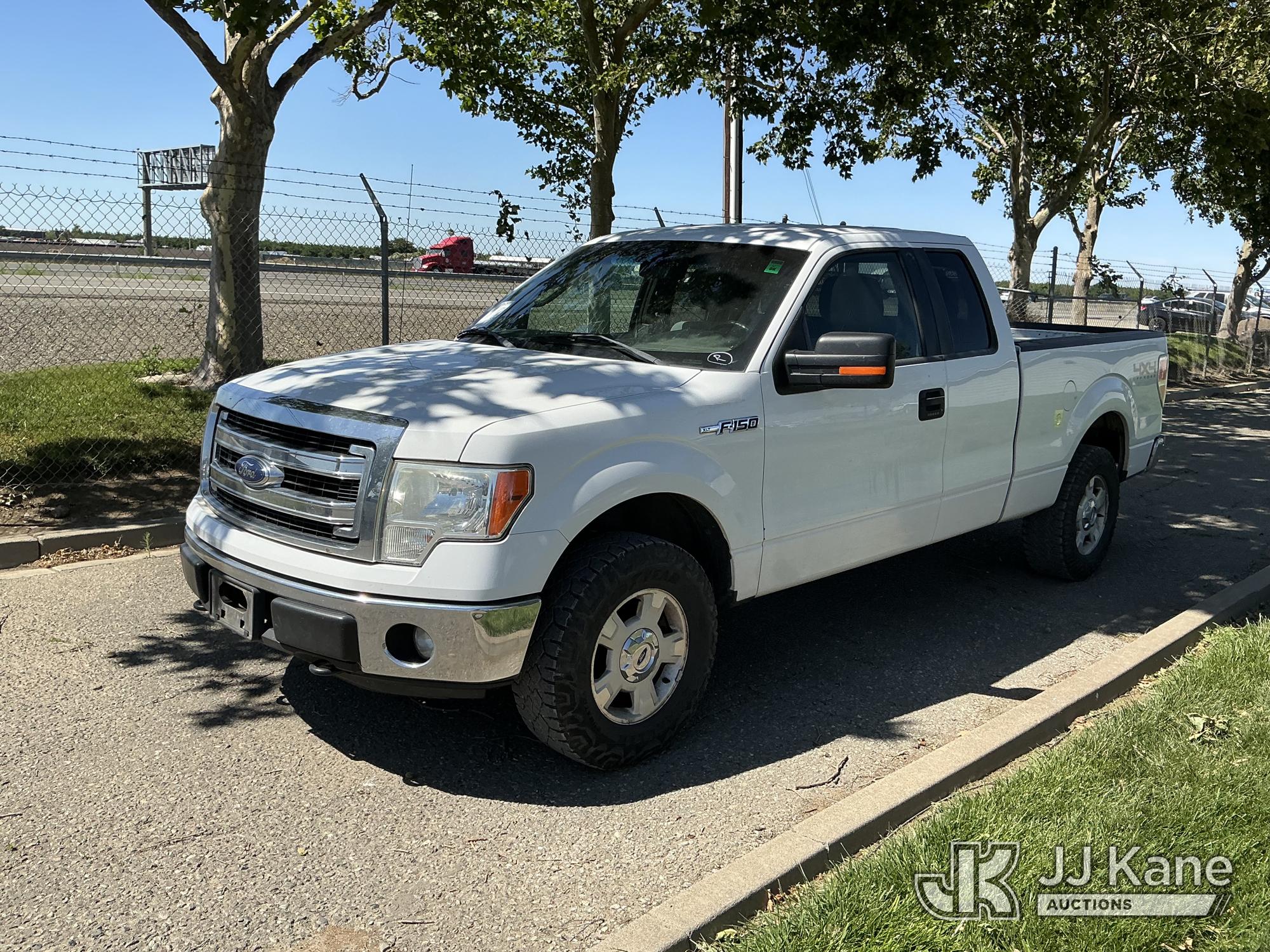 Photo of a 2014 Ford F-150