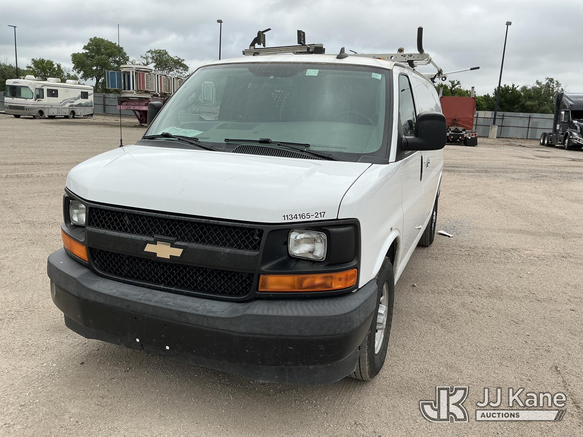 Photo of a 2017 Chevrolet Express G2500