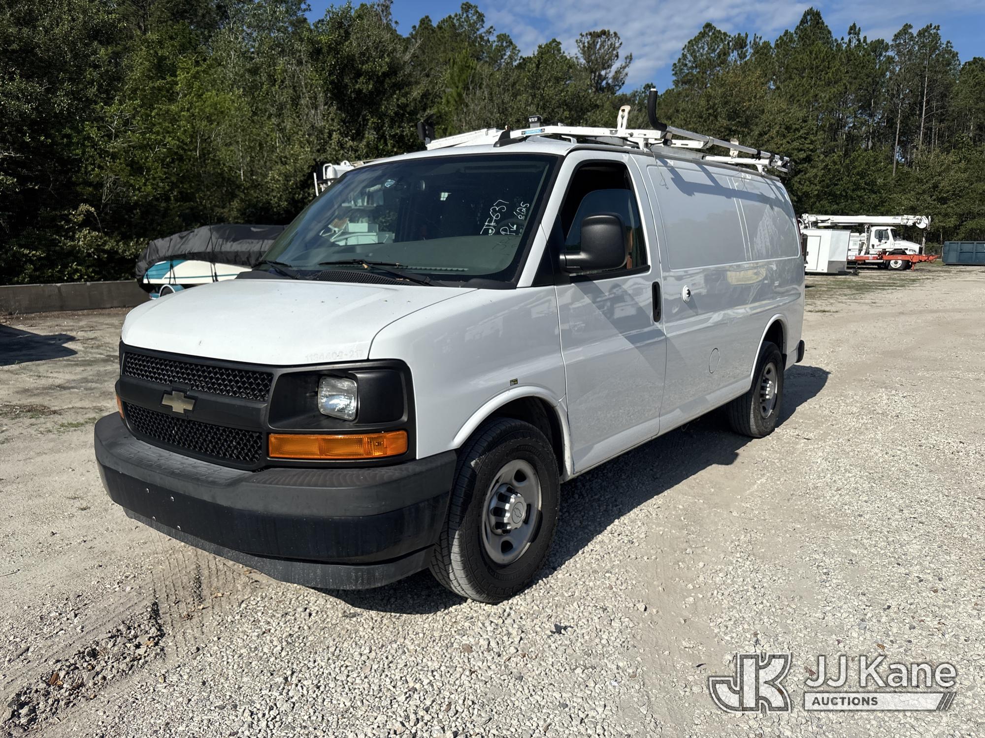 Photo of a 2017 Chevrolet Express G2500