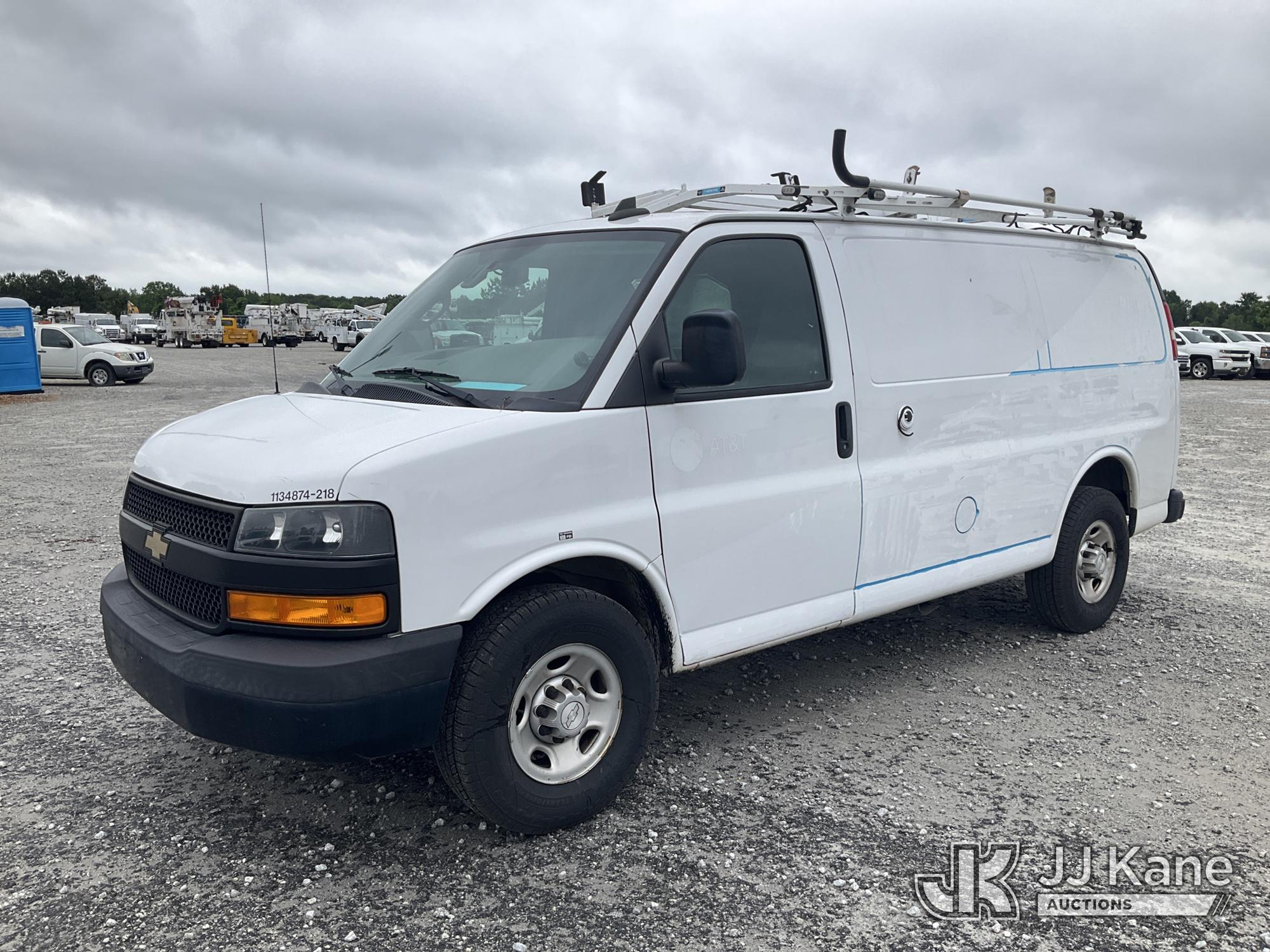 Photo of a 2018 Chevrolet Express G2500