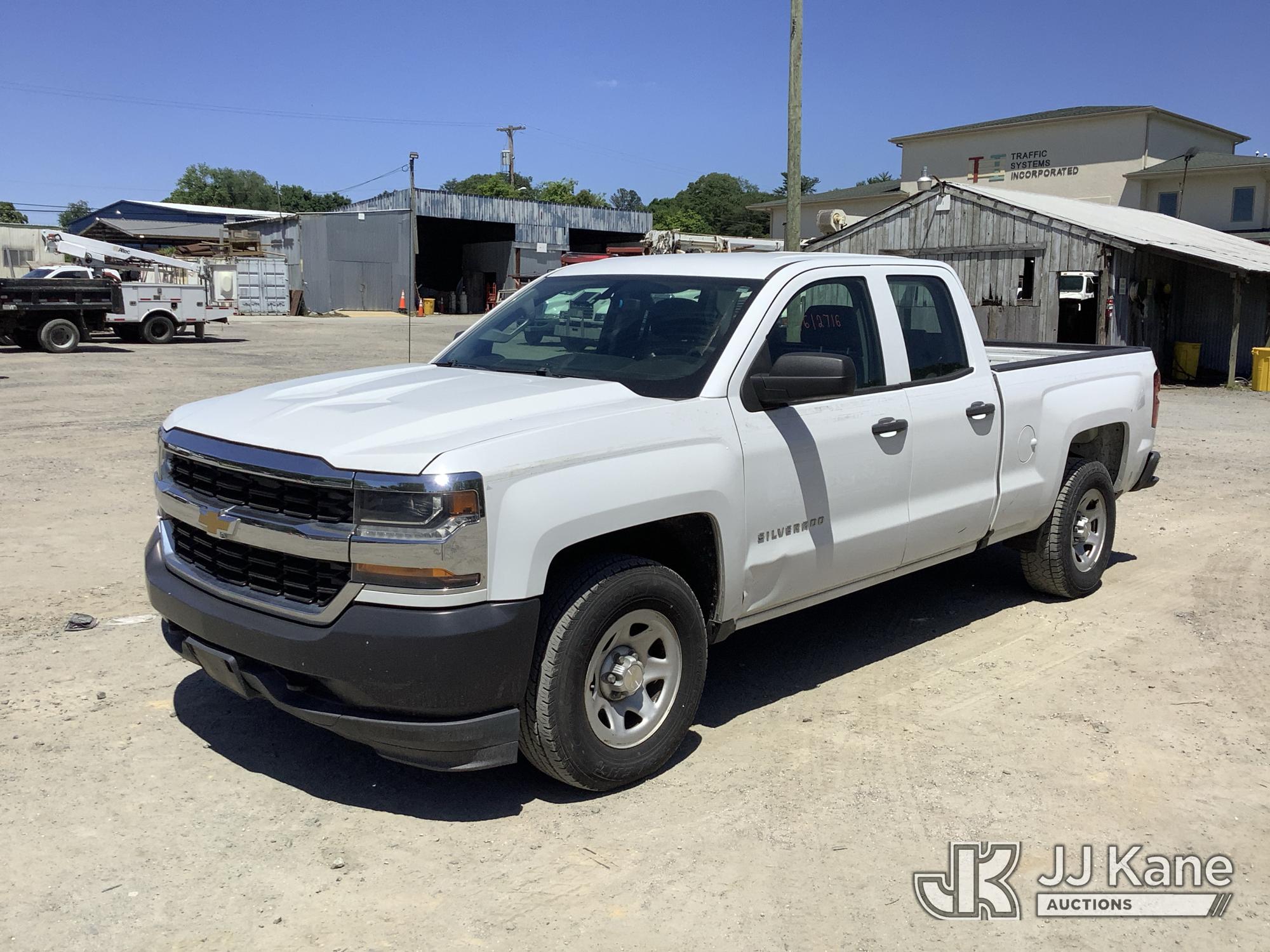 2016 Chevrolet Silverado 1500 4x4 Work Truck Double Cab Extended-Cab Pickup Truck