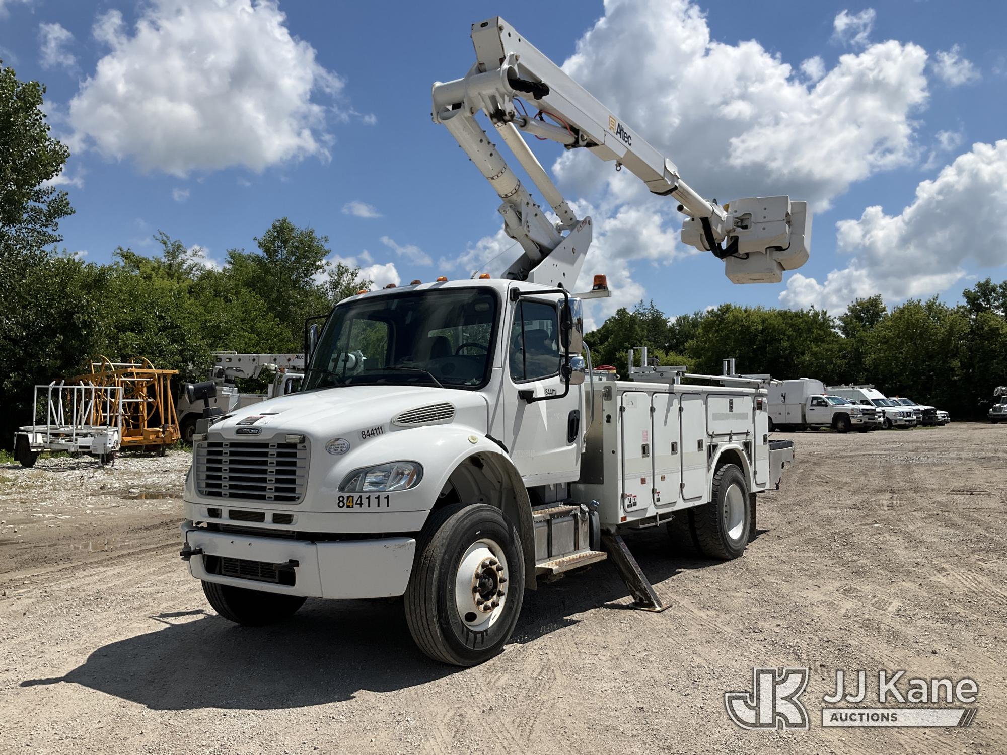 2013 Freightliner M2 106