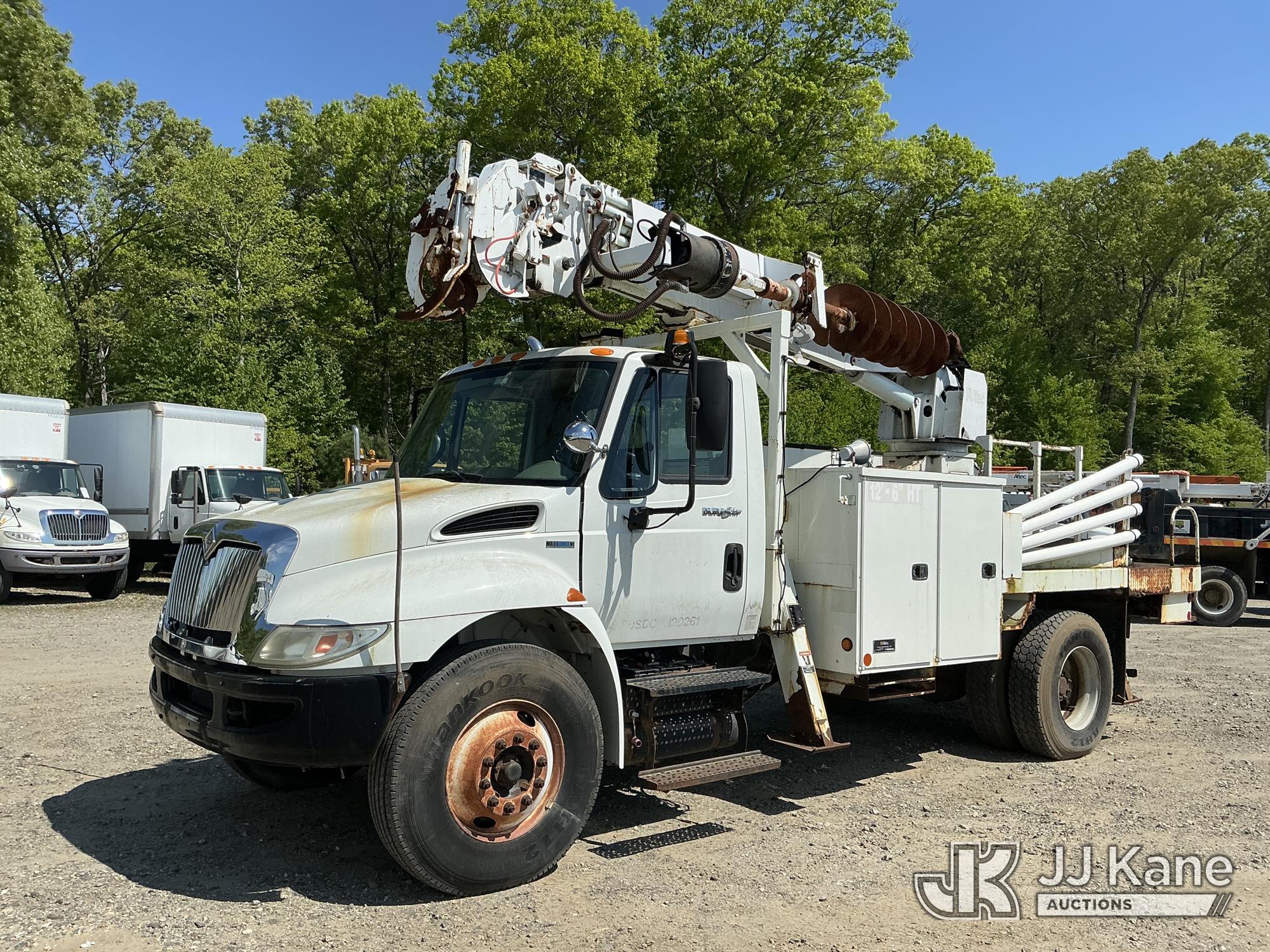 Photo of a 2010 International 4300