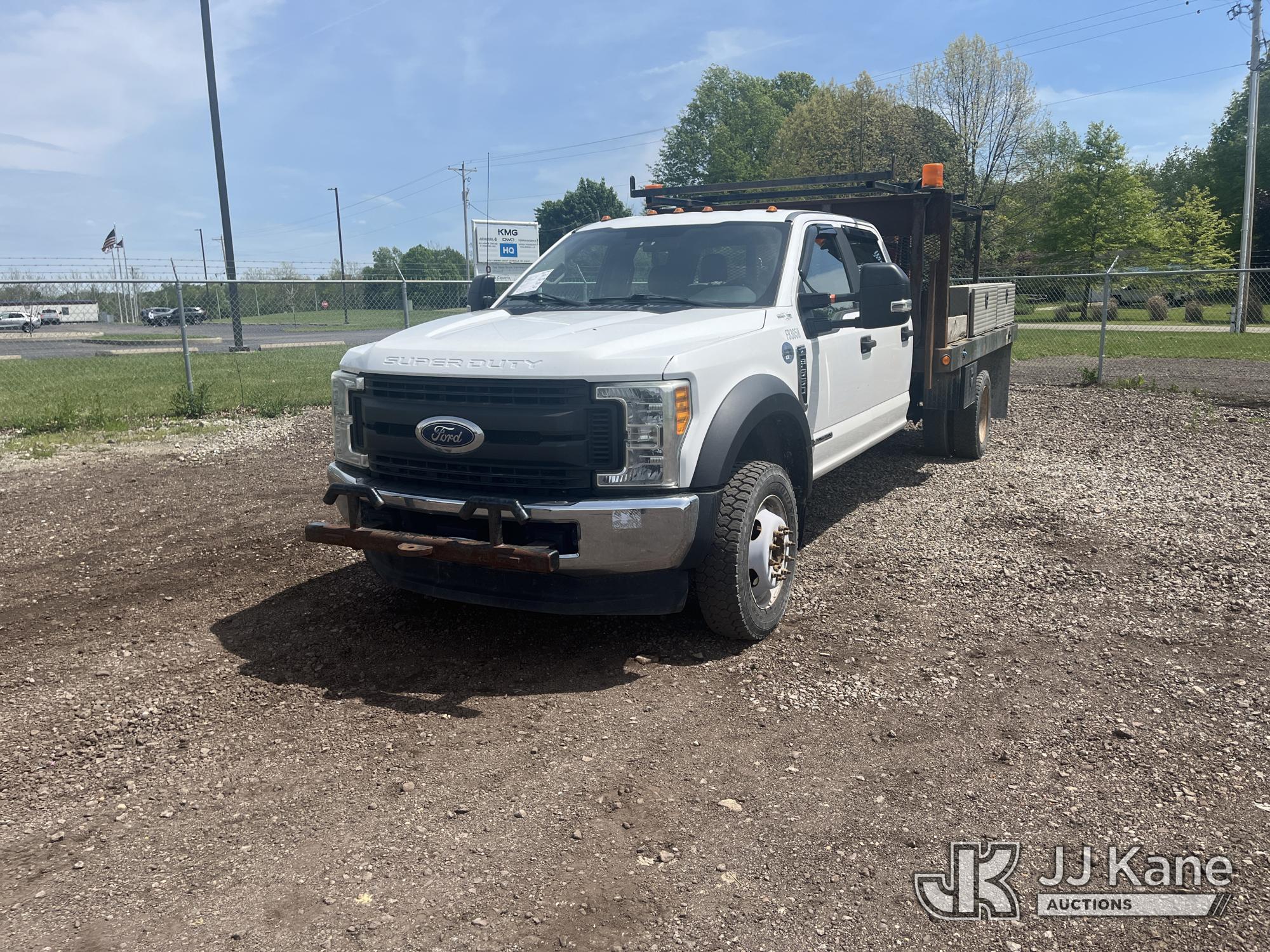 Photo of a 2017 Ford F550 4x4