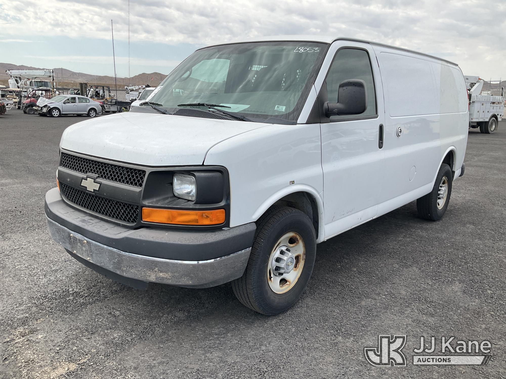 2014 Chevrolet Express G2500 Cargo Van