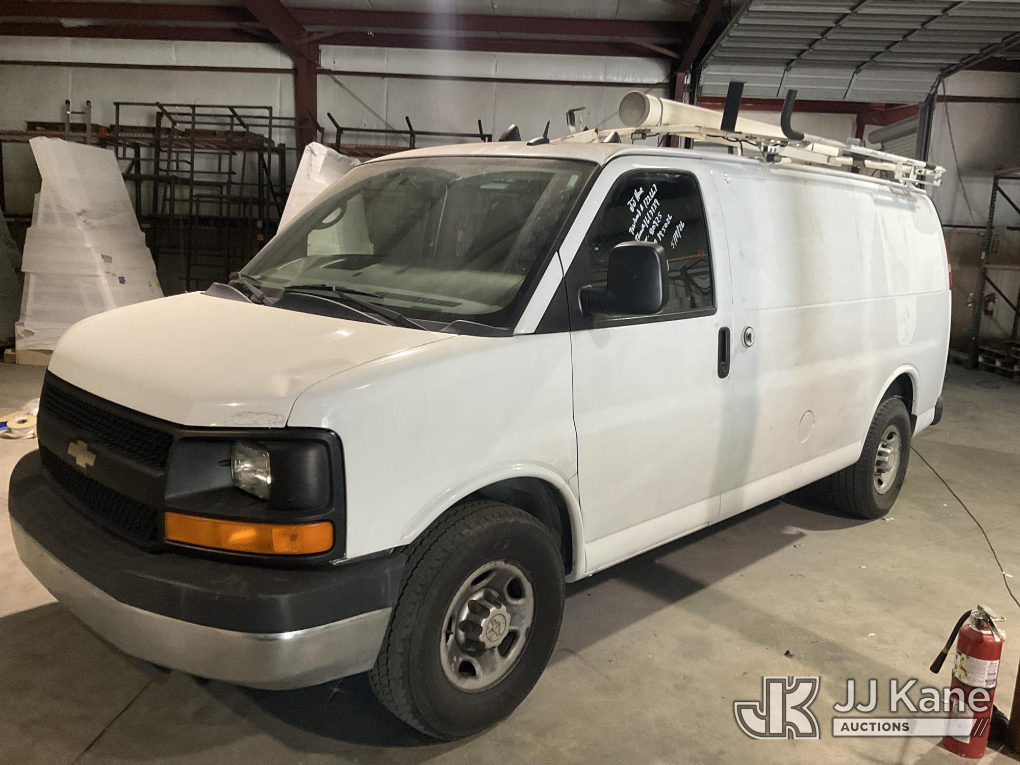 Photo of a 2014 Chevrolet Express G2500