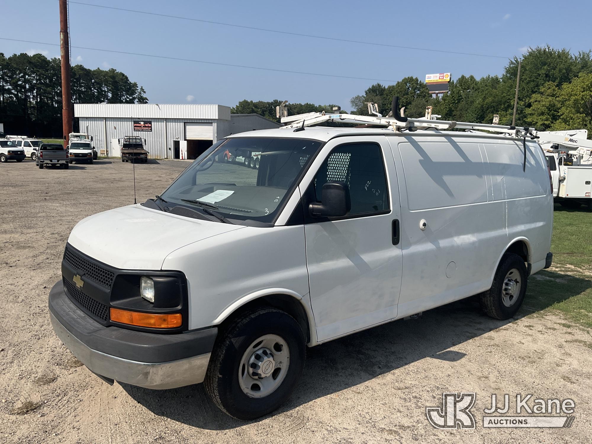 Photo of 2015 Chevrolet Express G2500