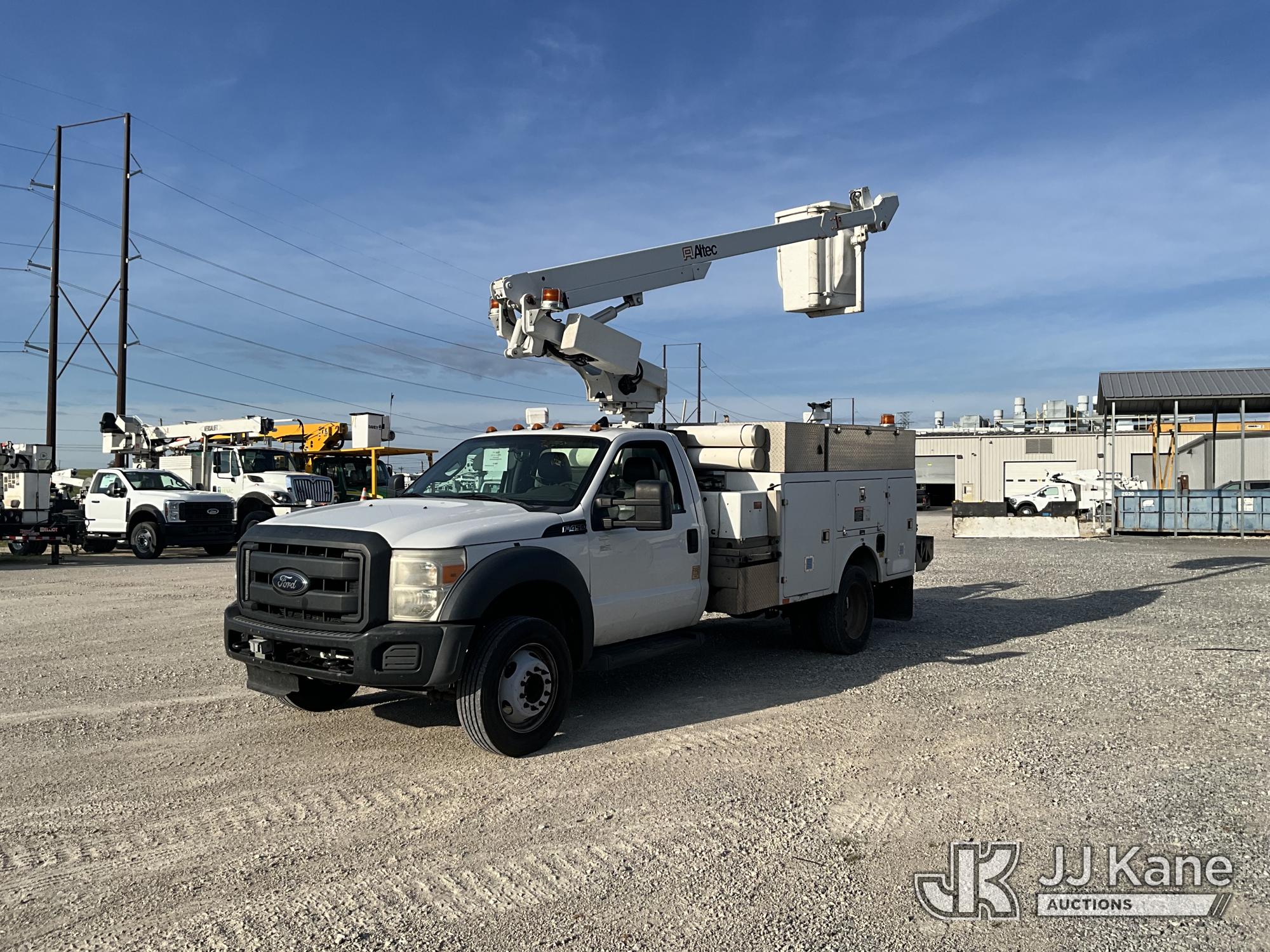 Photo of a 2012 Ford F-450 SD