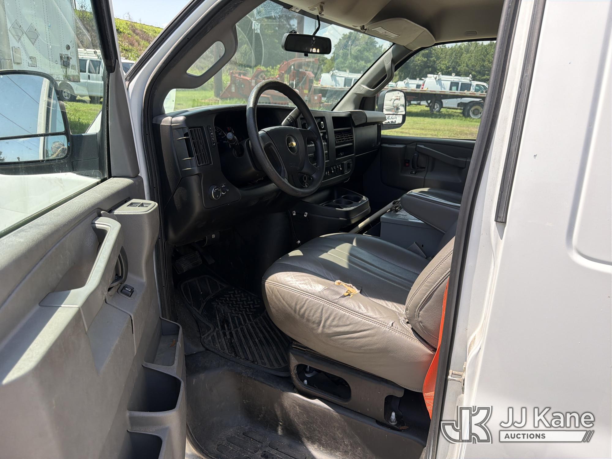 2017 Chevrolet Express G2500
