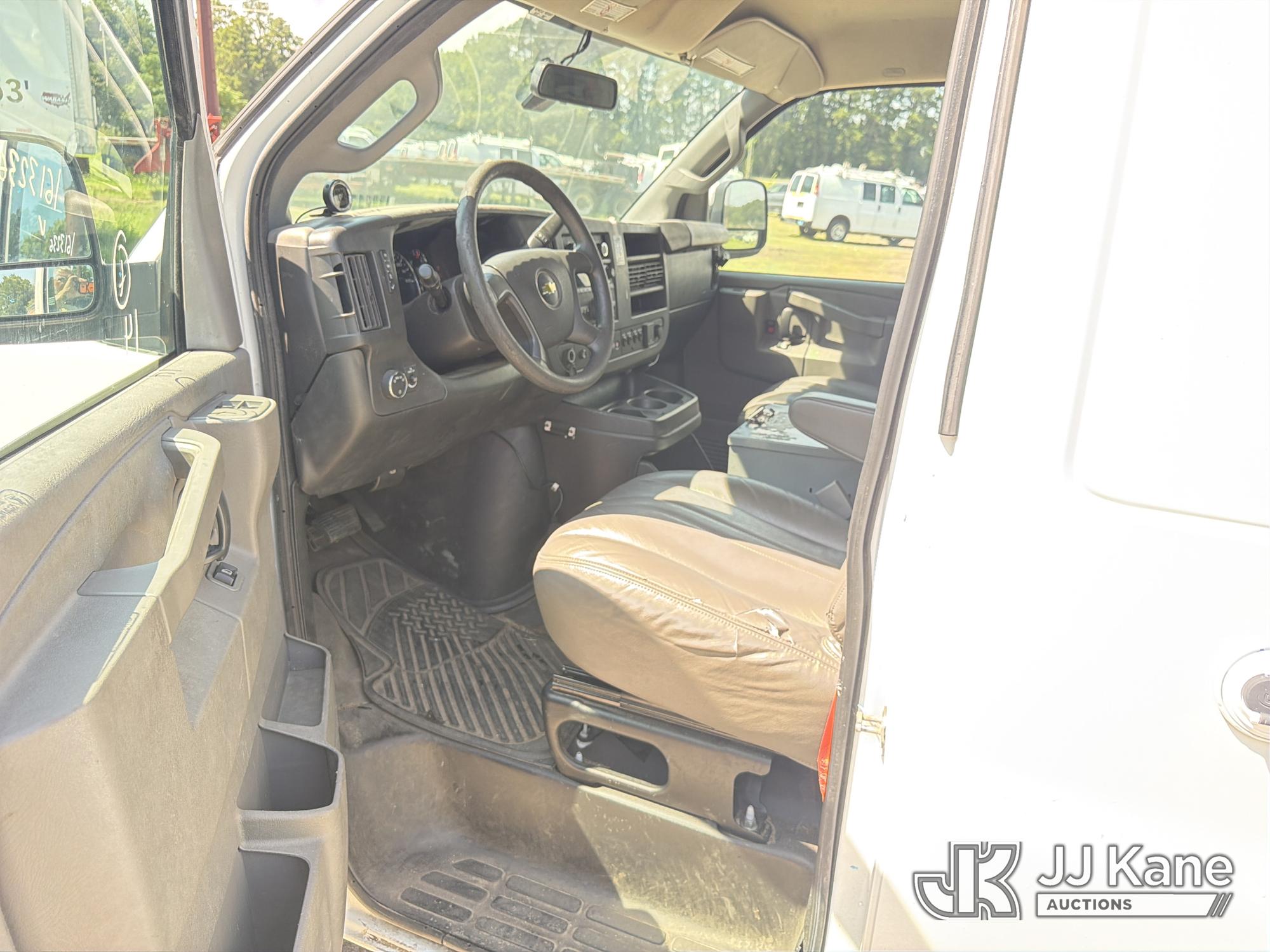 2017 Chevrolet Express G2500