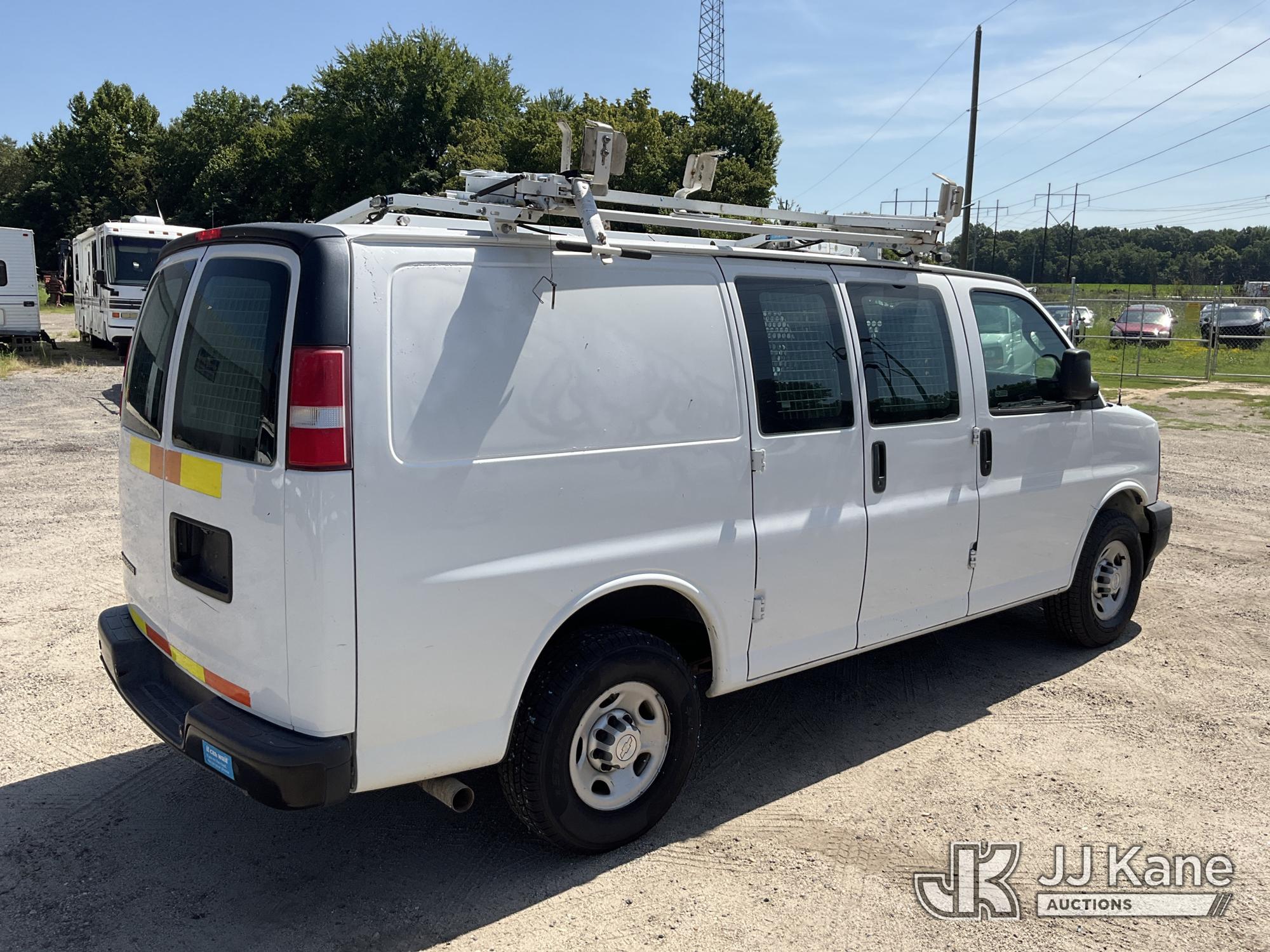 2017 Chevrolet Express G2500
