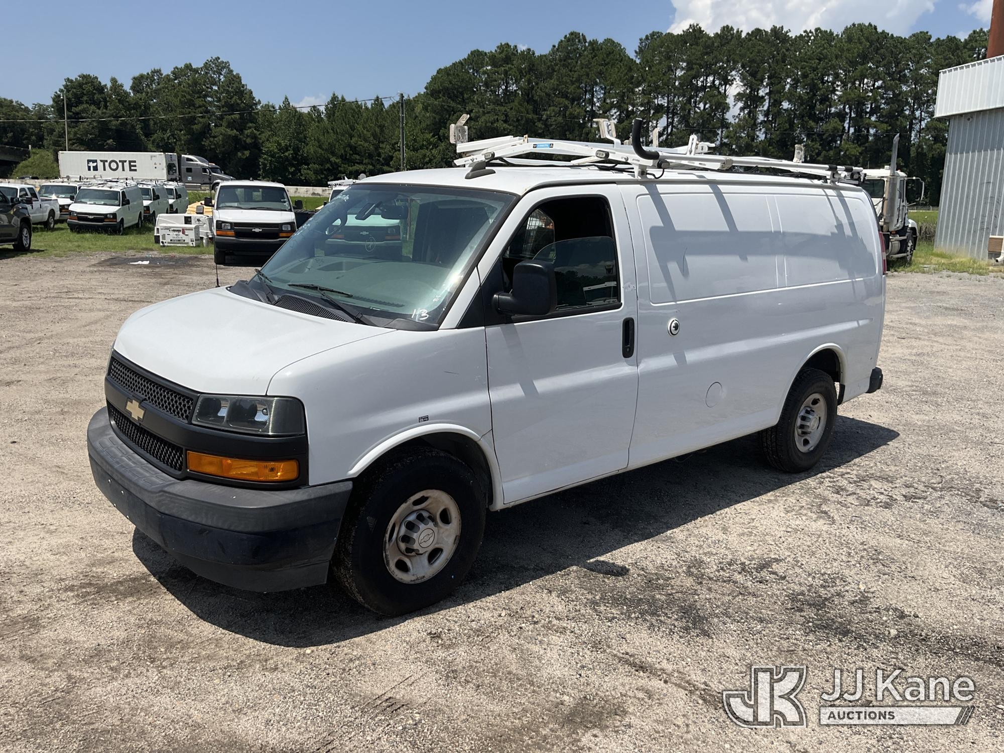 2018 Chevrolet Express G2500 Cargo Van