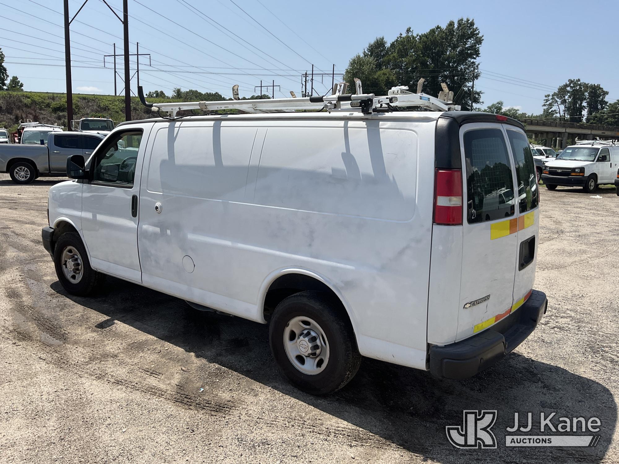 2018 Chevrolet Express G2500