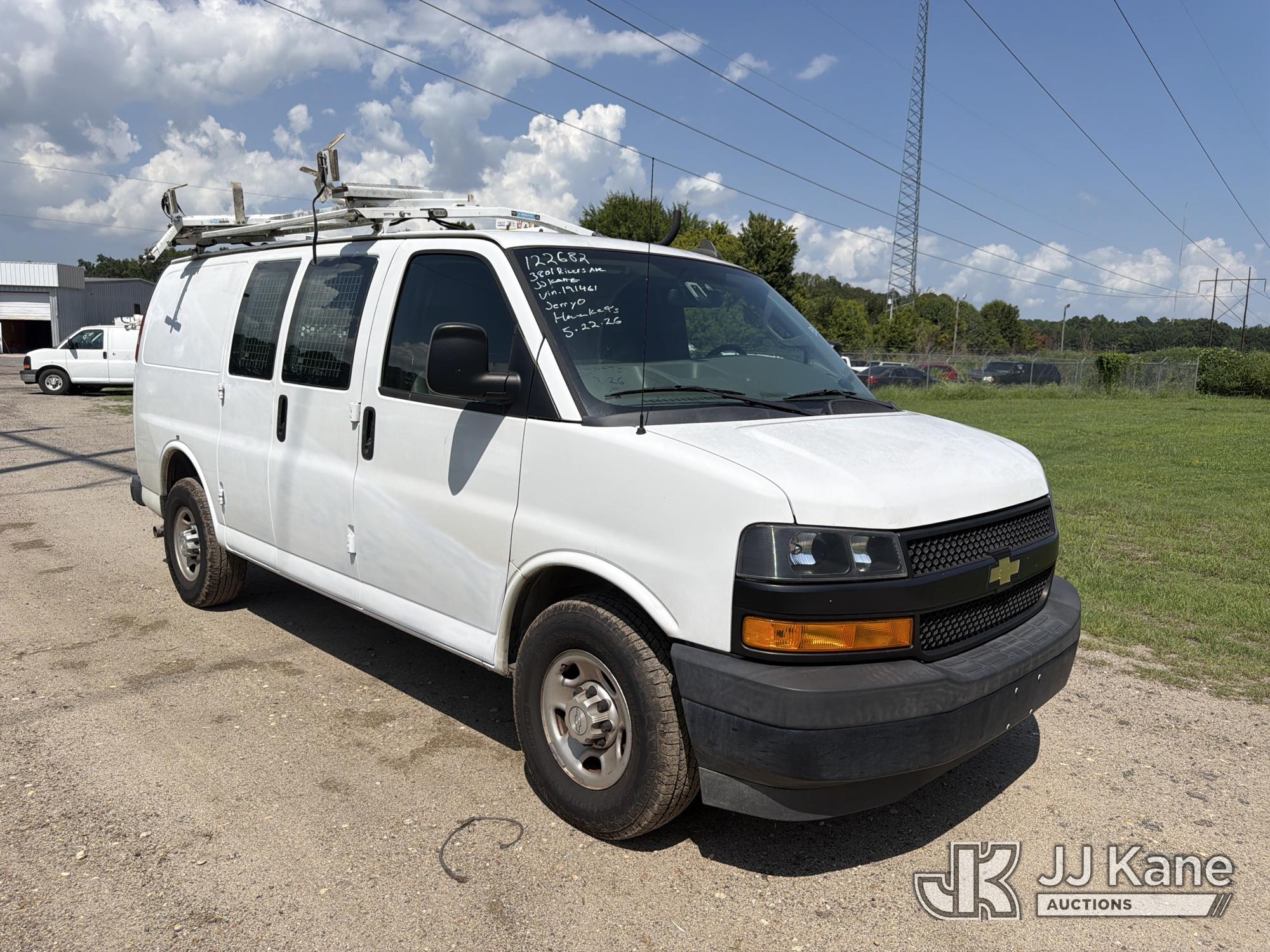 2018 Chevrolet Express G2500