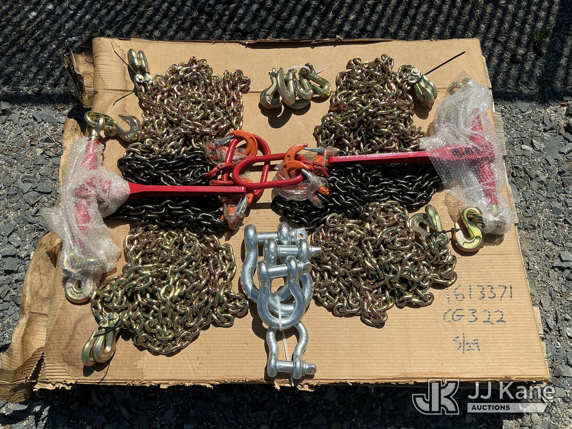 (4) 5/16 20ft Grade 70 Chains (2) 5400 lbs Ratchet Binders (2) Double Leg 5/16 Grade 80 7ft Chain Slings (6) Assorted Grade 70 Chain Hooks (4) D Ring Shackles 3/4 - 1 1/8 ((New/Unused)) NOTE: This unit is being sold AS IS/WHERE IS via Timed Auction and is located in China Grove