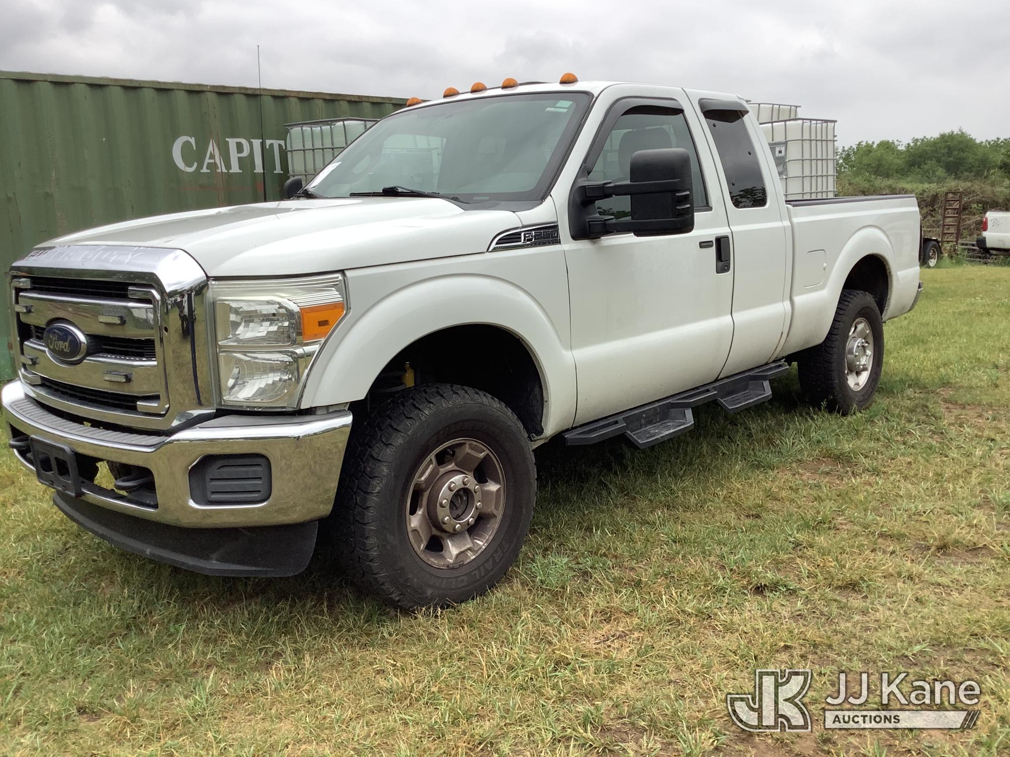 Photo of a 2012 Ford F-250 SD 4x4