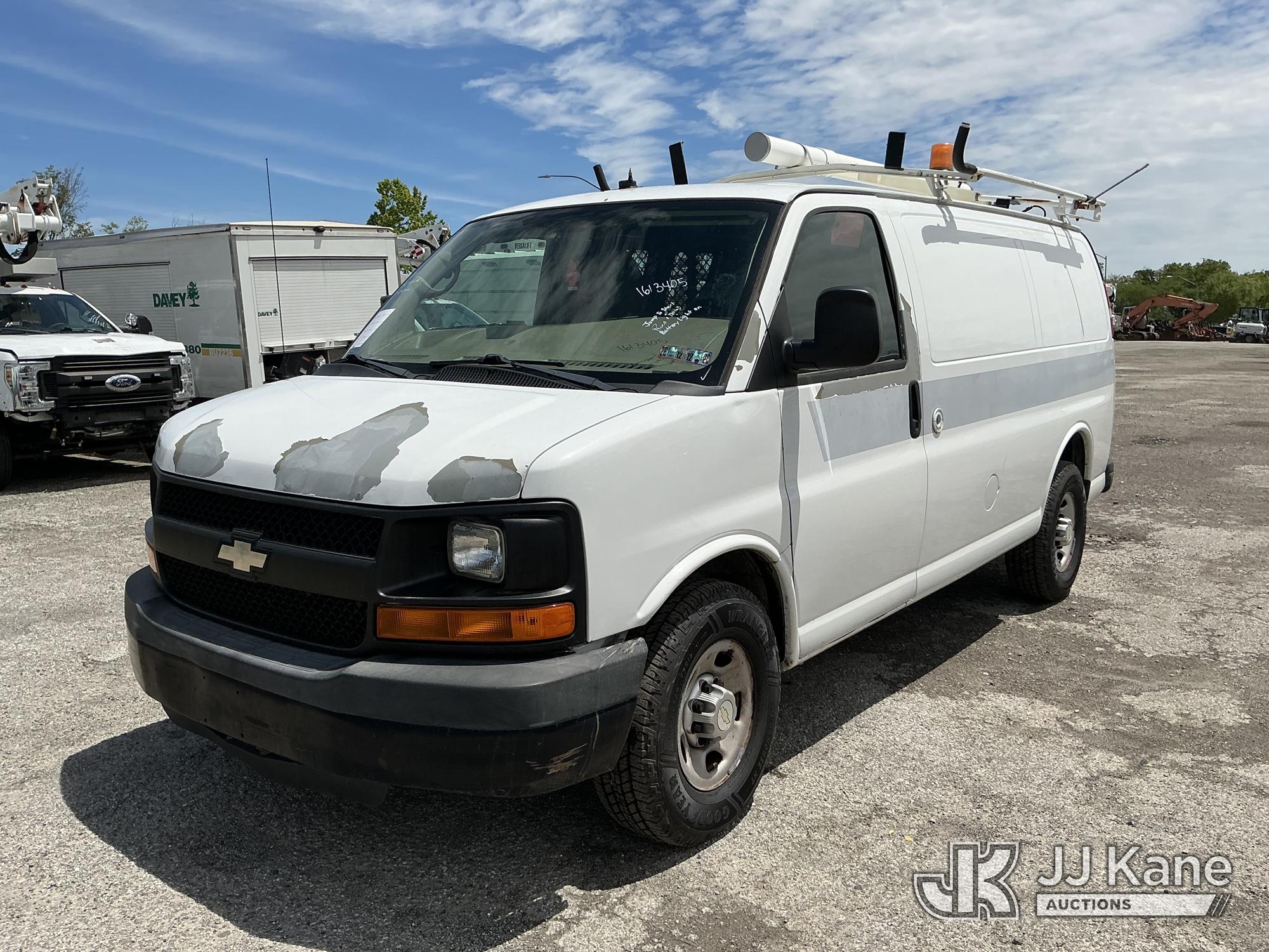 Photo of a 2011 Chevrolet G2500