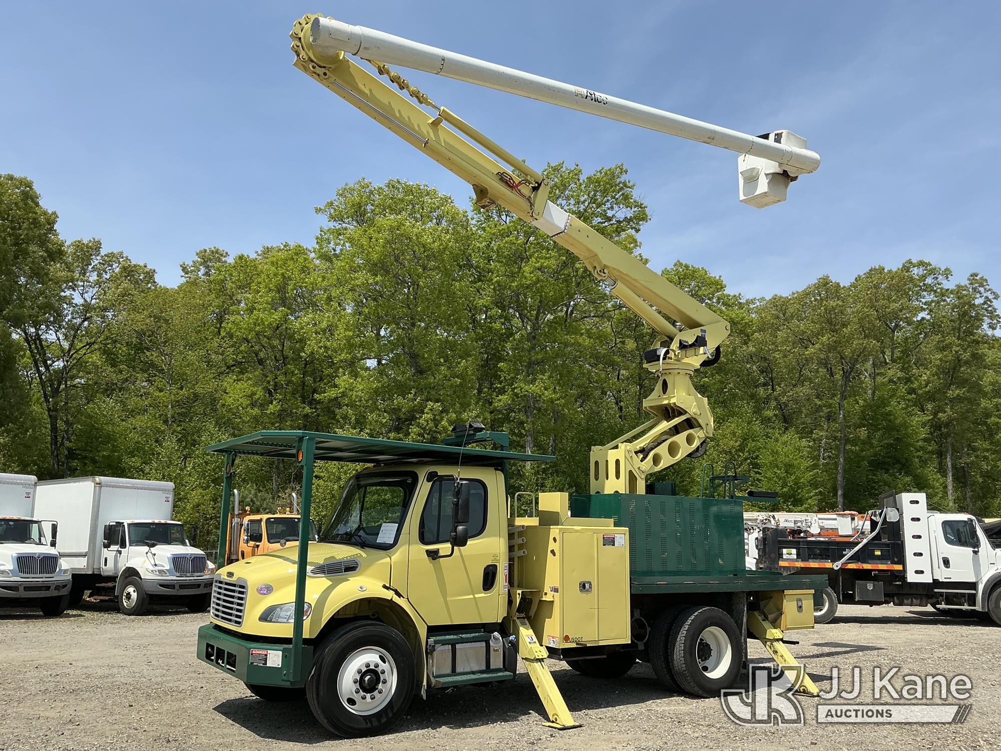 Photo of a 2018 Freightliner M2 106