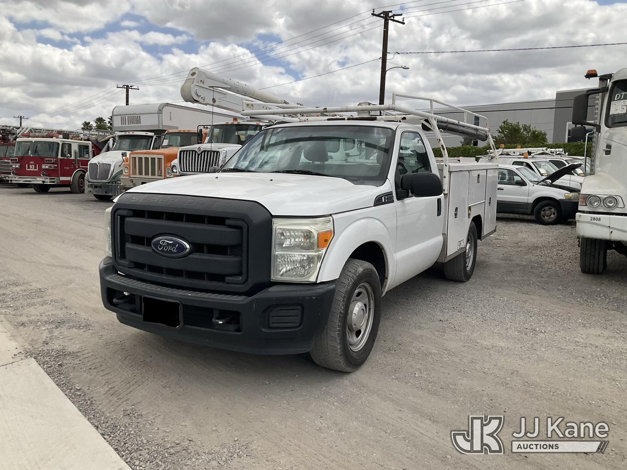 Photo of a 2015 Ford F-350 SD