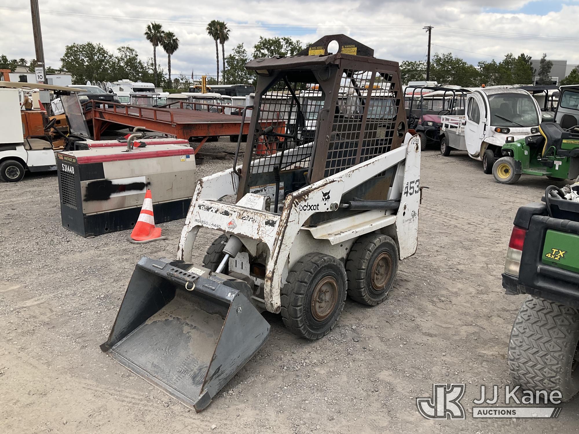 Photo of a  Bobcat 453