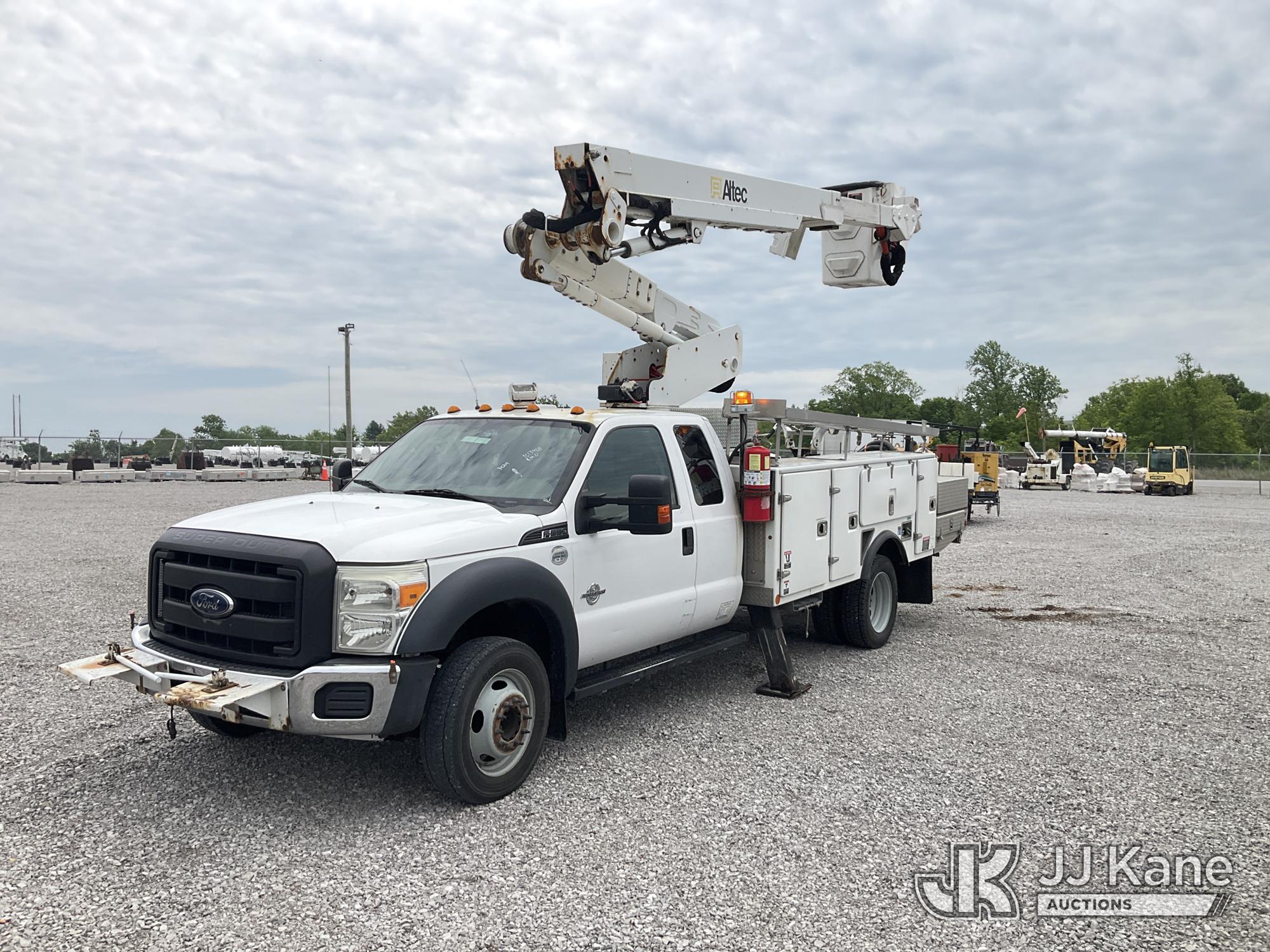 Photo of a 2015 Ford F-550