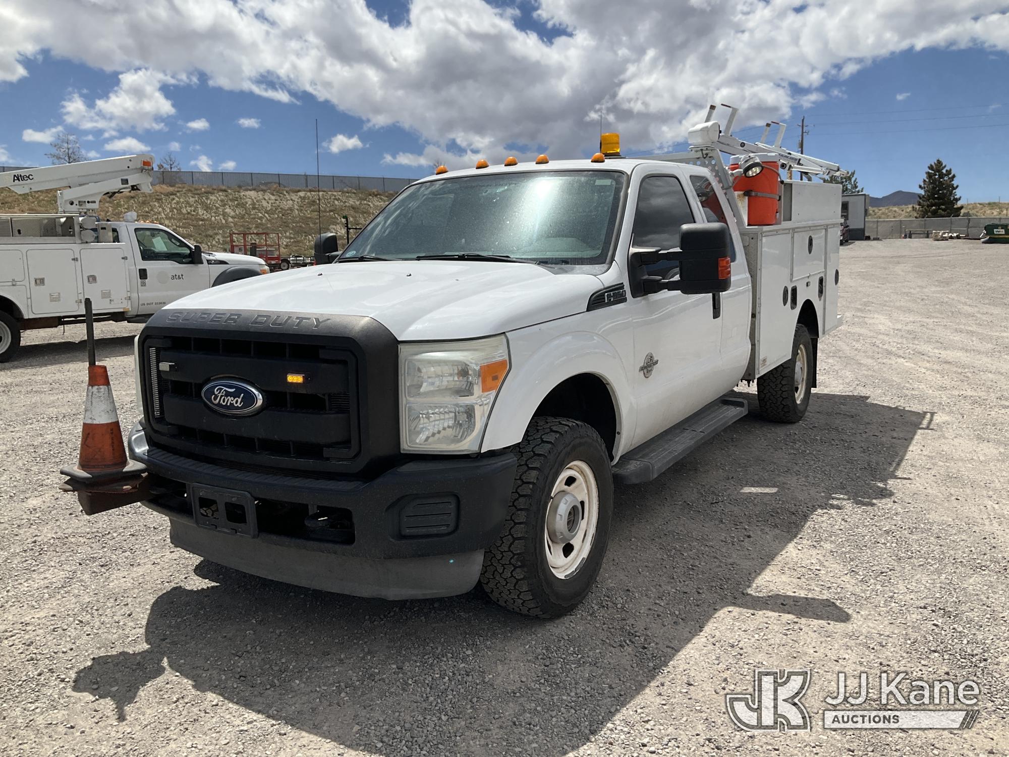 Photo of a 2011 Ford F-350 SD