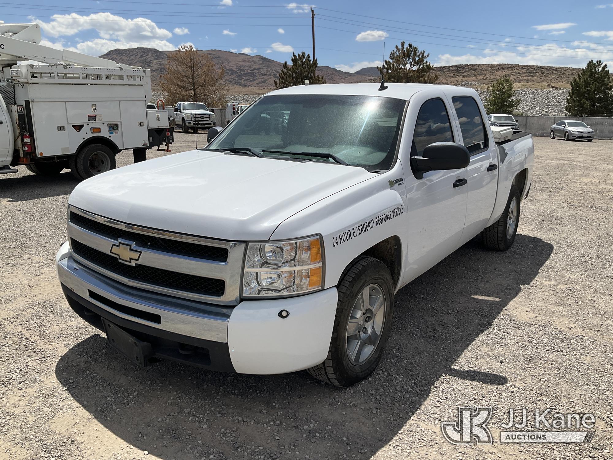 Photo of a 2009 Chevrolet Silverado Hybrid 4x4