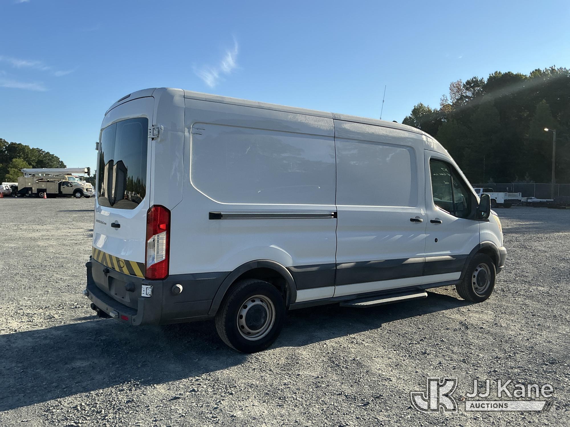 2017 Ford TRANSIT 250
