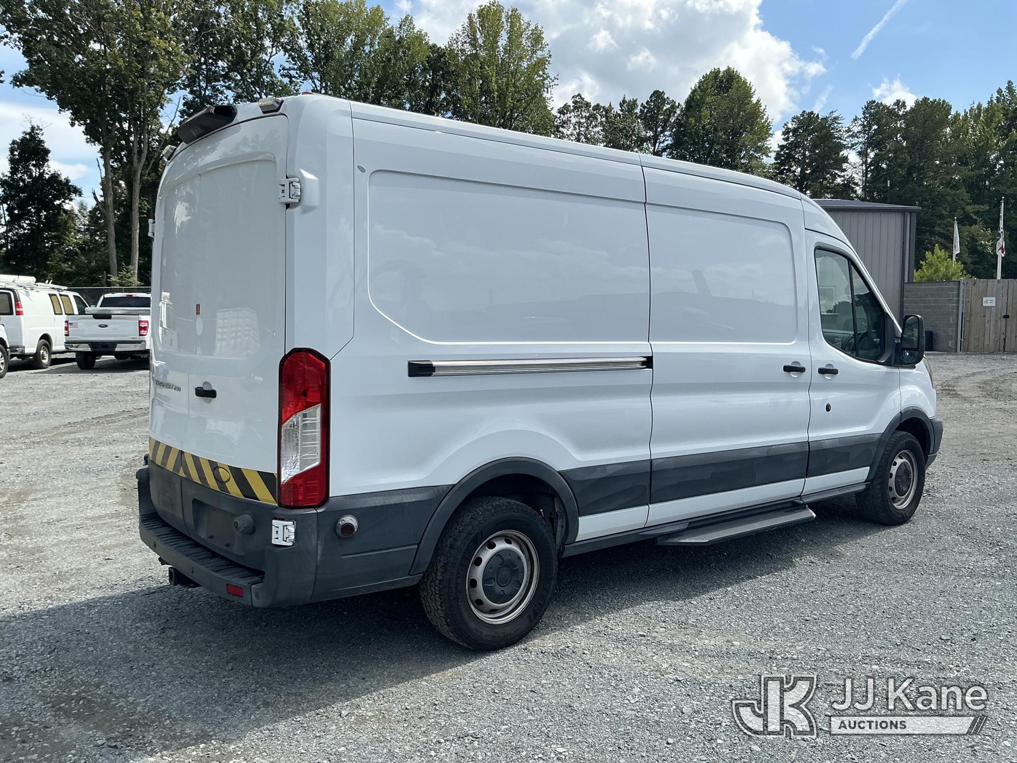 2018 Ford TRANSIT