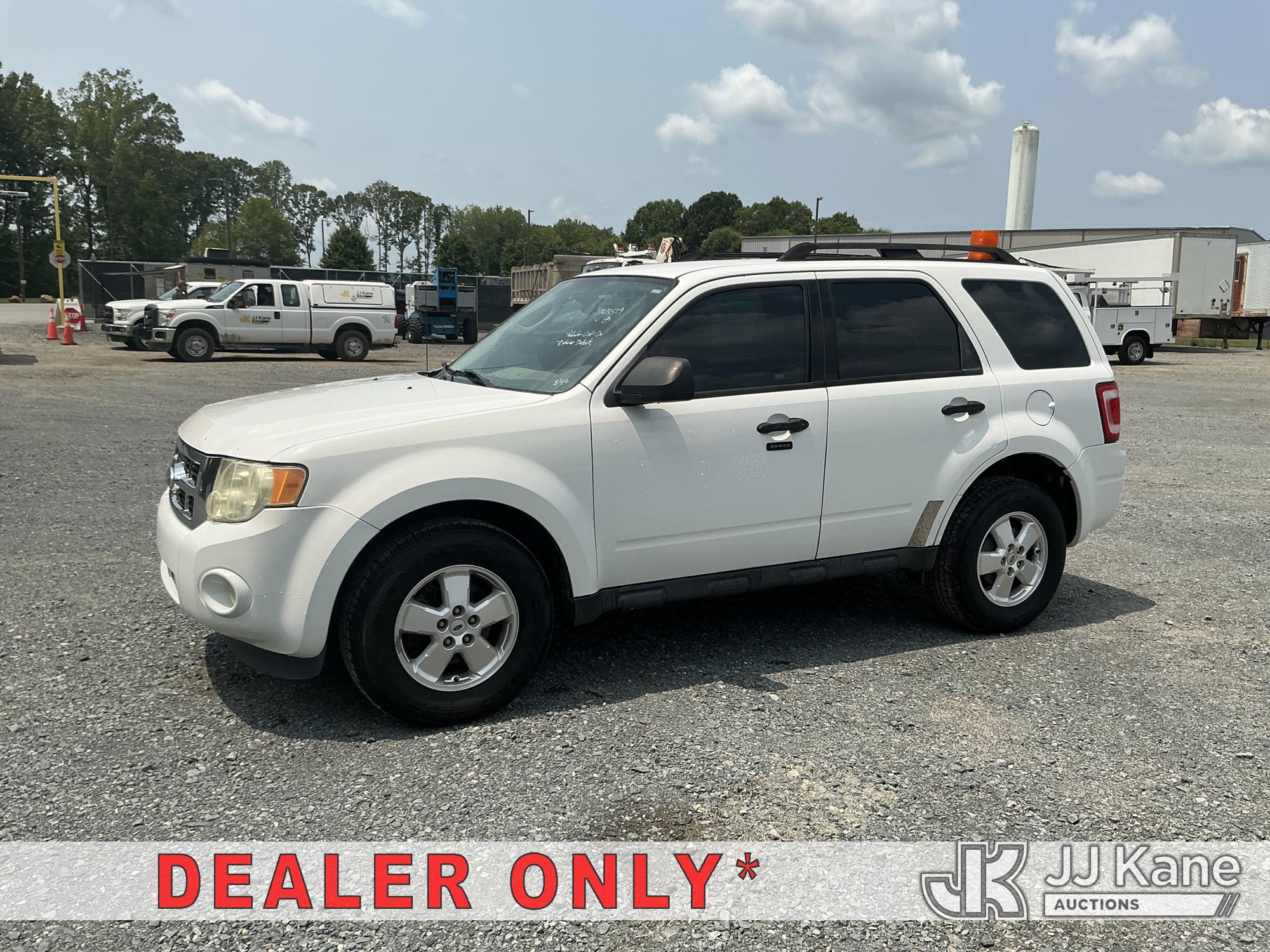 Photo of a 2011 Ford Escape