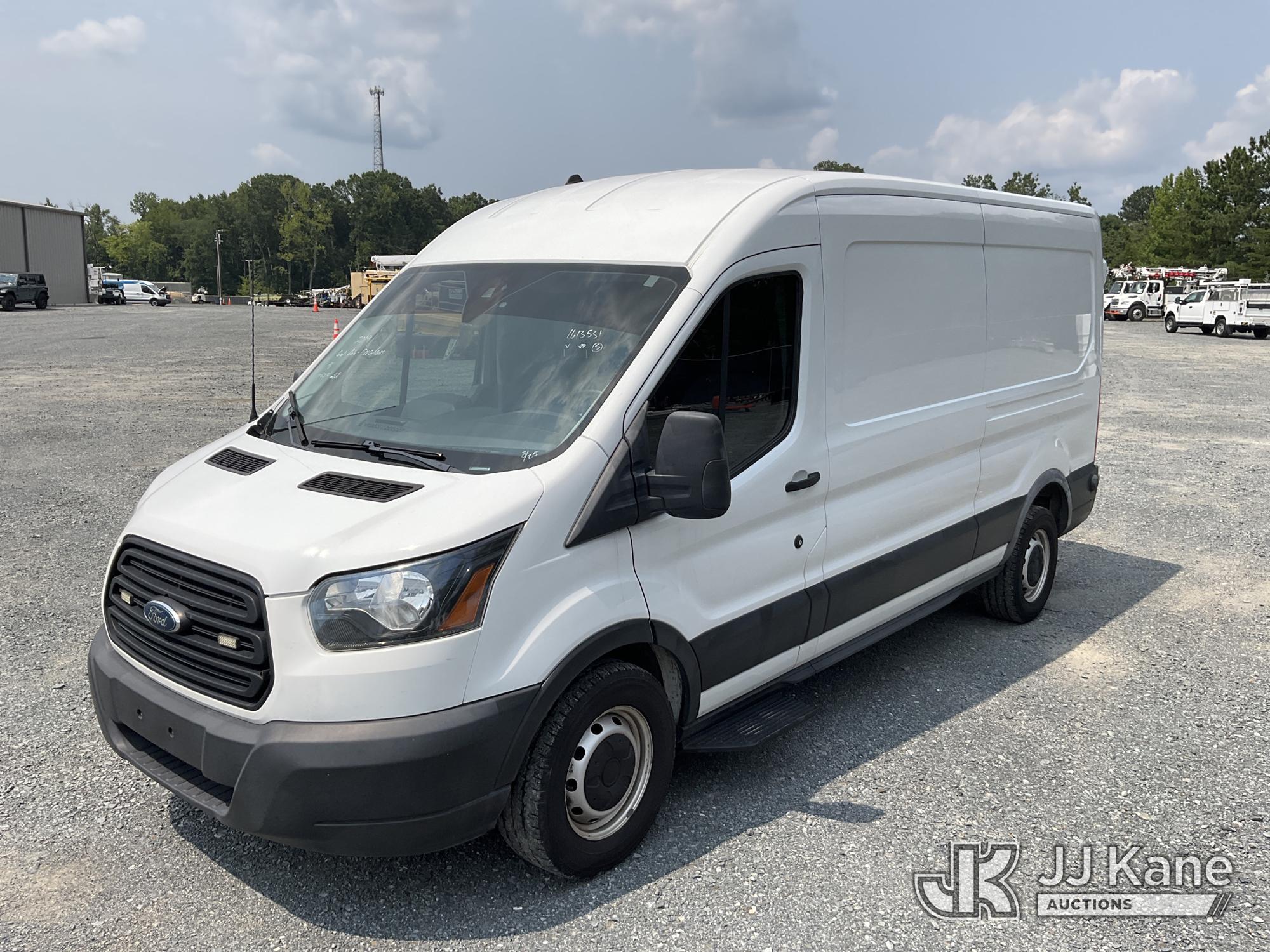 2019 Ford Transit-250