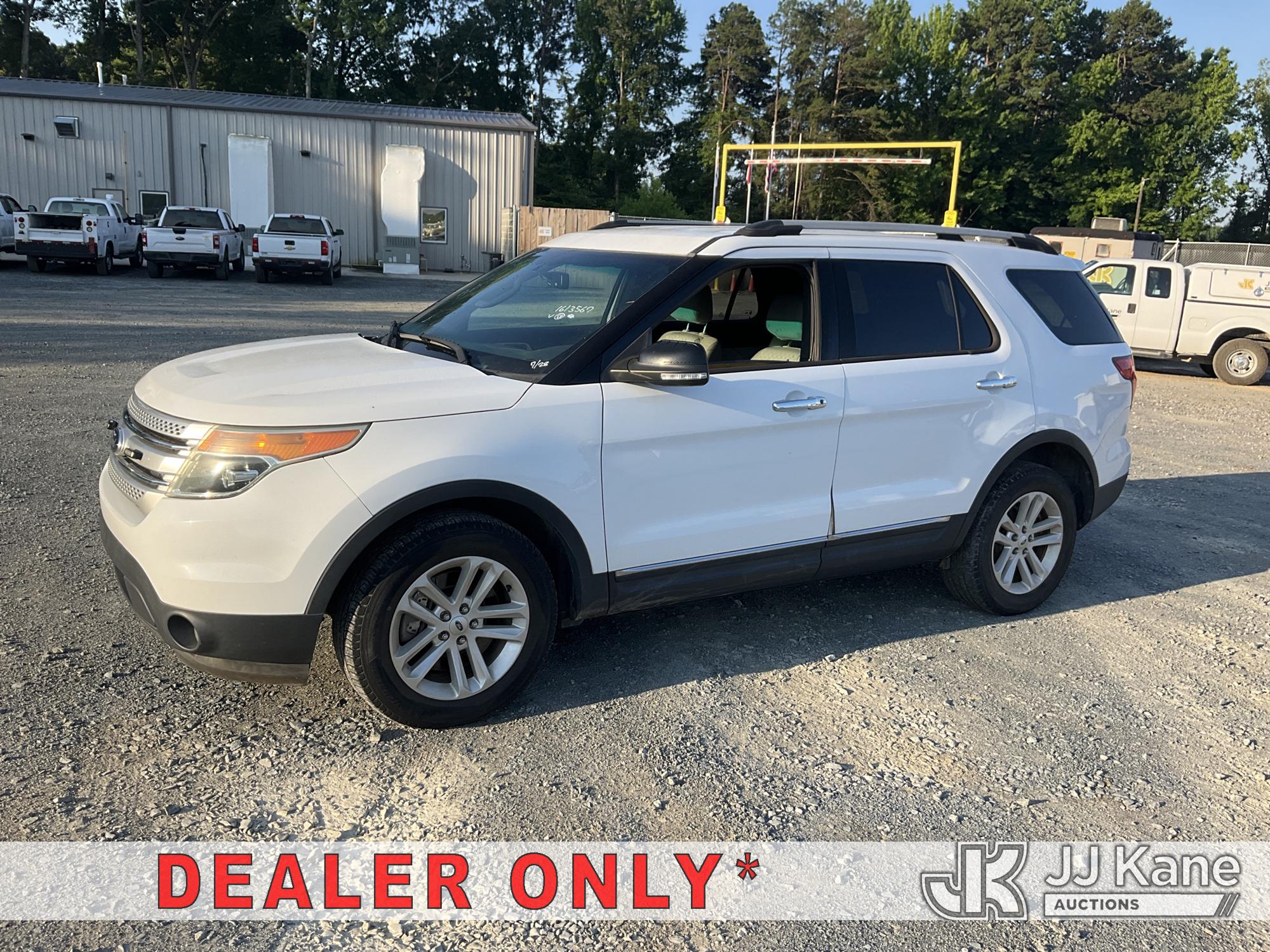 Photo of a 2014 Ford Explorer 4x4