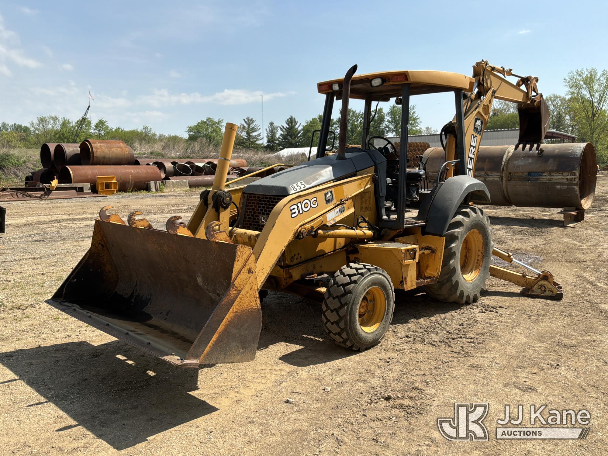 Photo of a 2005 John Deere 310G
