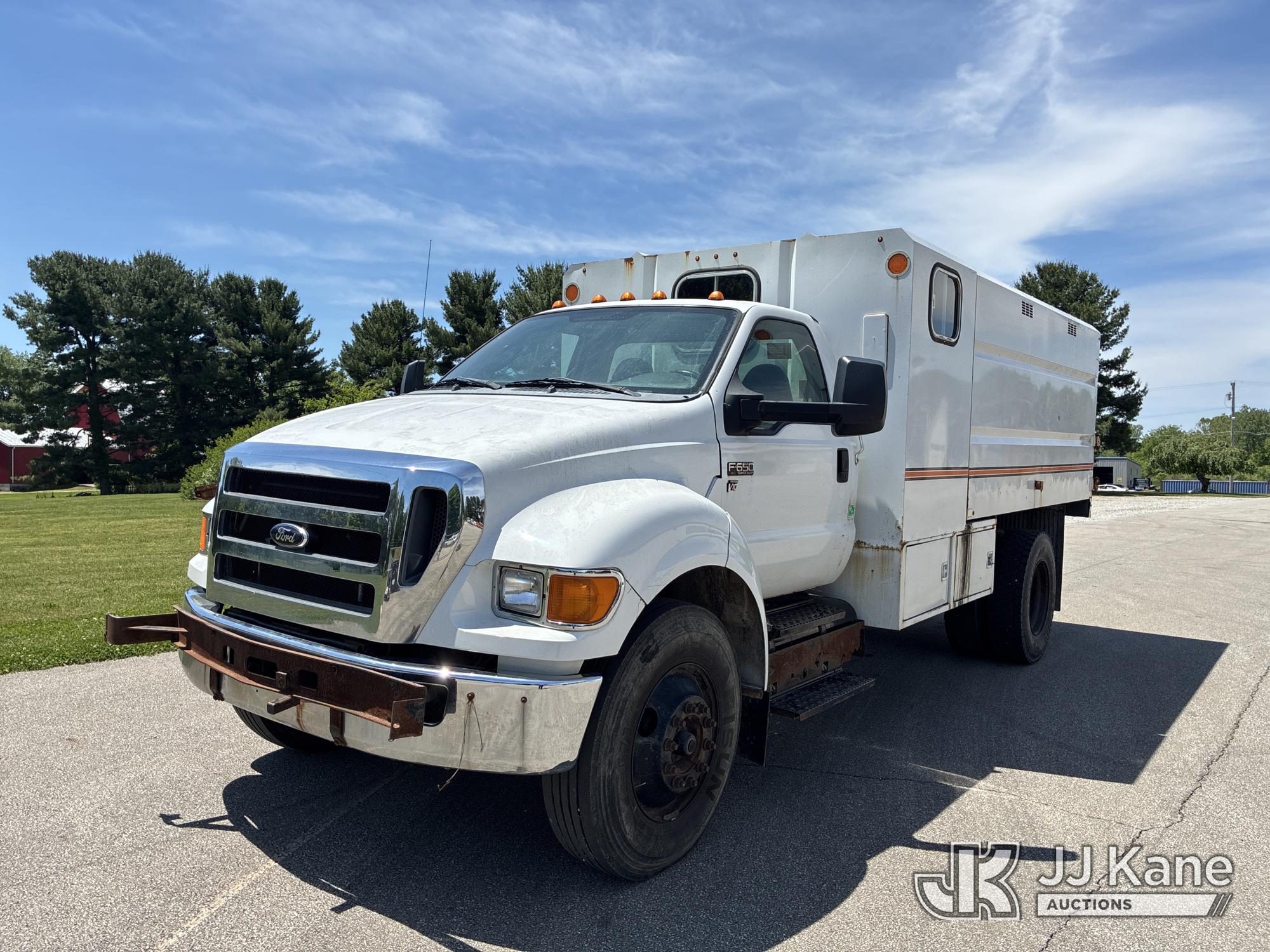 Photo of a 2012 Ford F-650