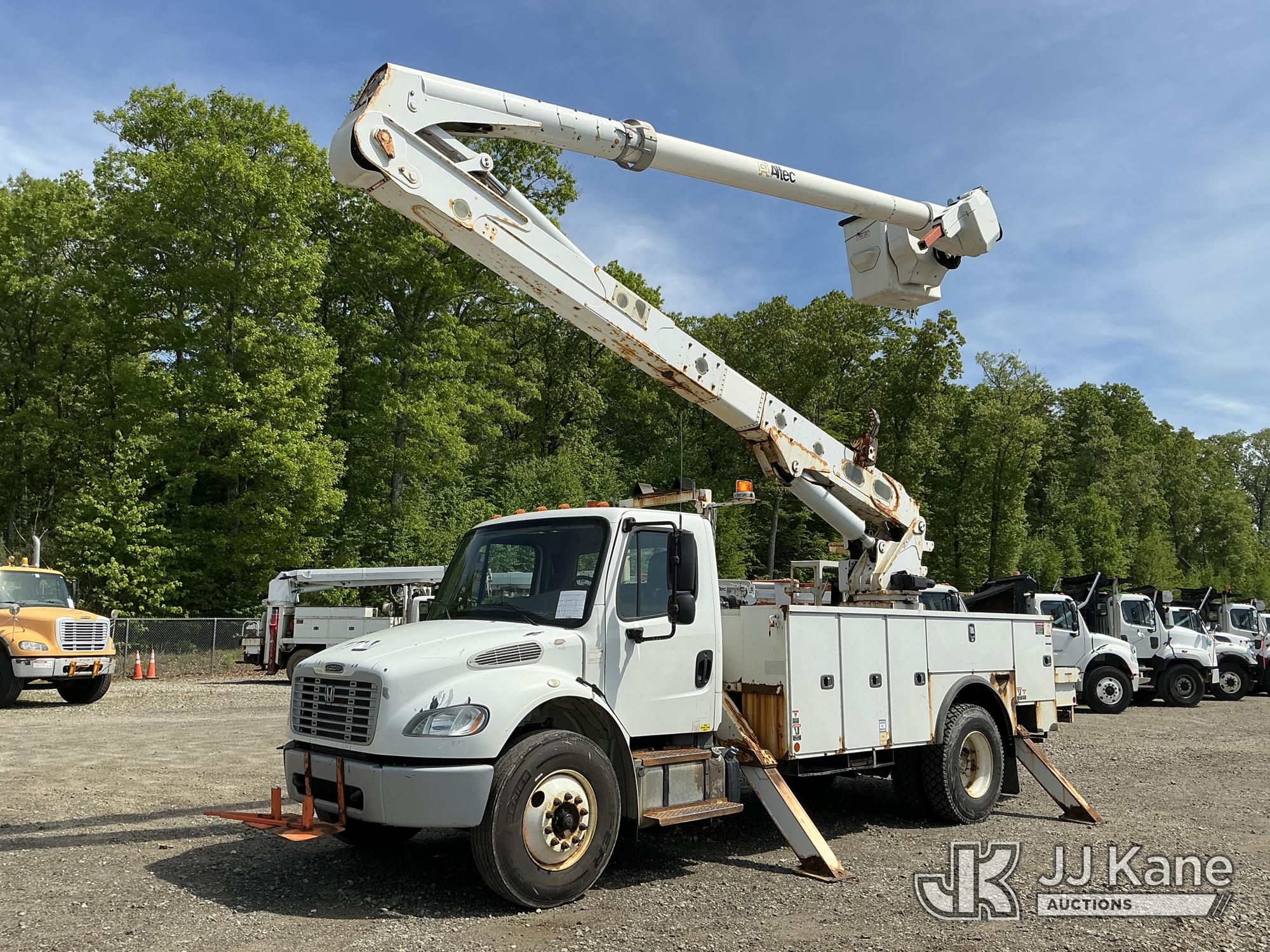 Photo of a 2017 Freightliner M2 106