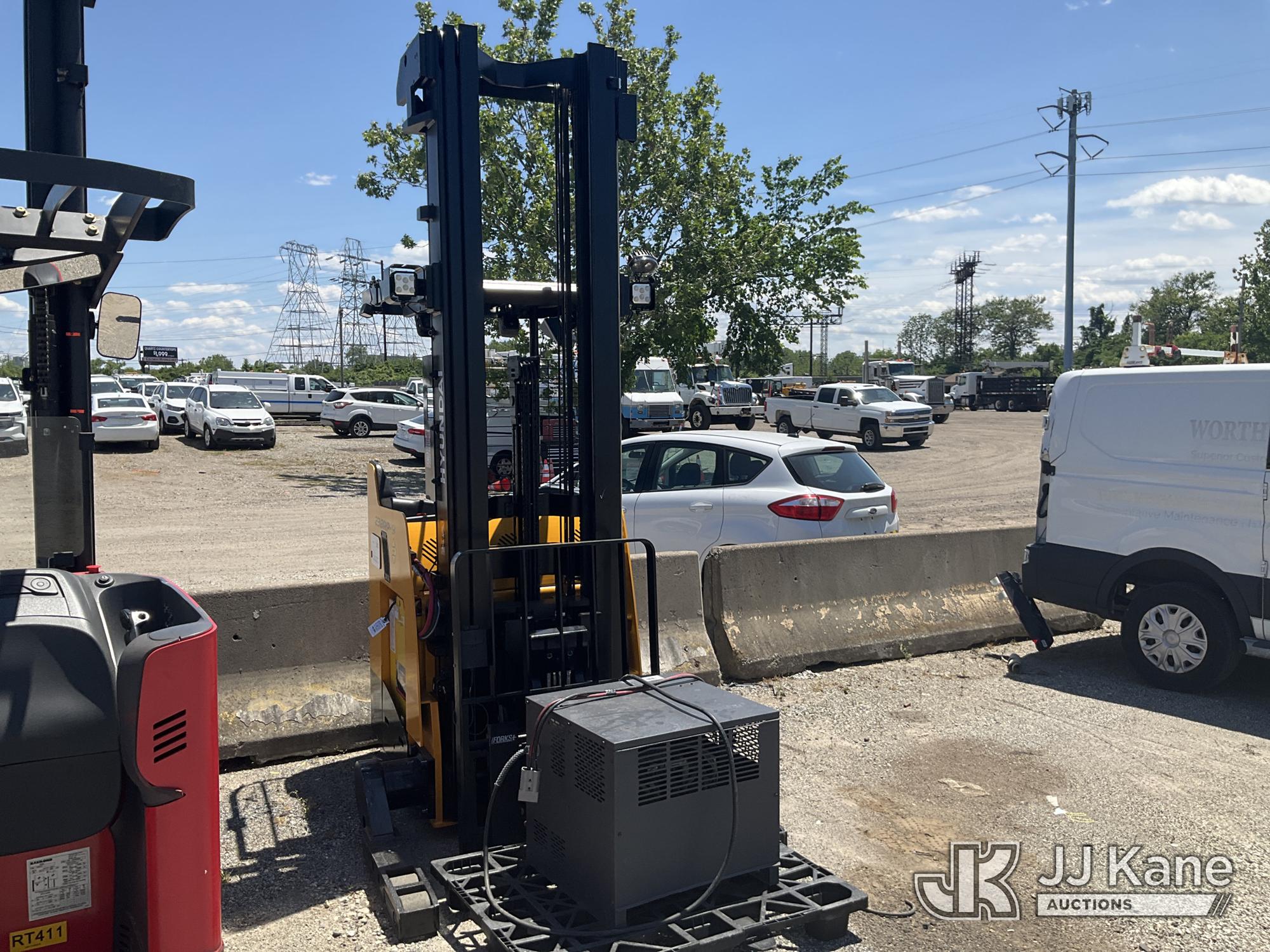 Photo of a 2024 Hyundai 23BRP-9
