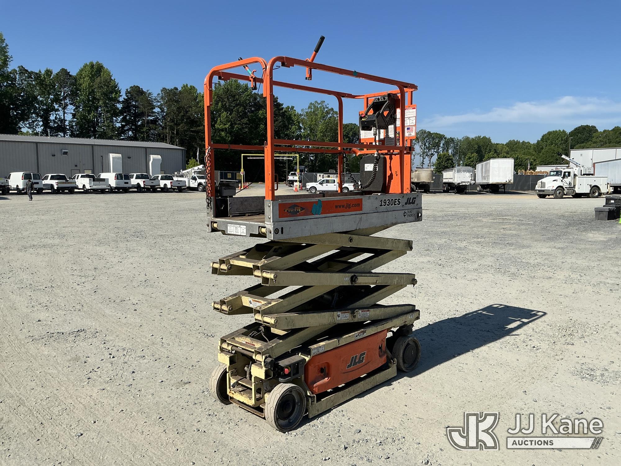 Photo of a 2009 JLG 1930ES