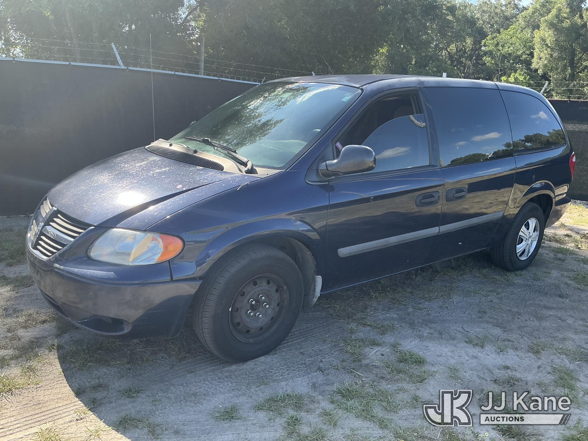Photo of a 2006 Dodge Grand Caravan