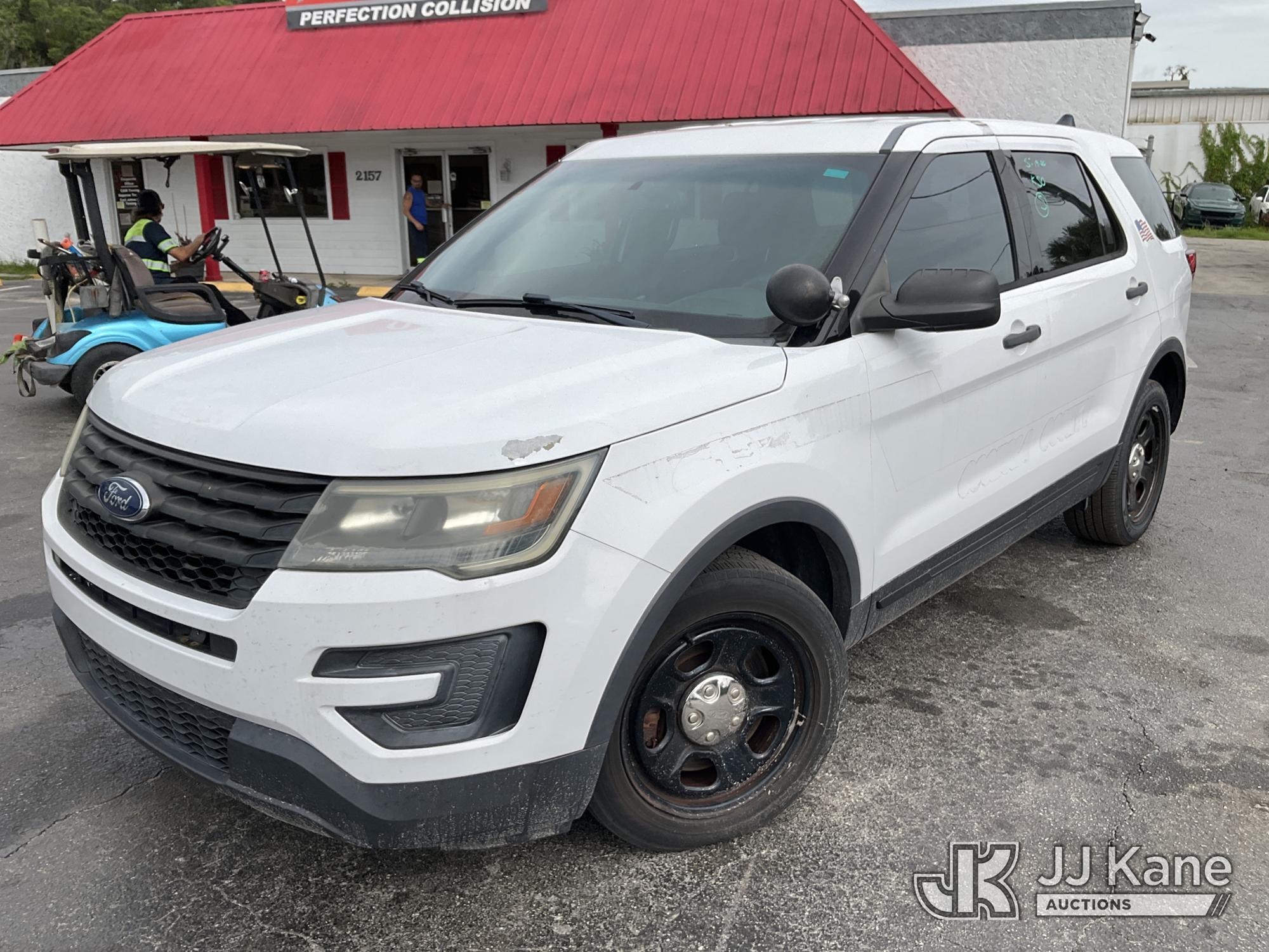 Photo of a 2016 Ford Explorer AWD Police Interceptor