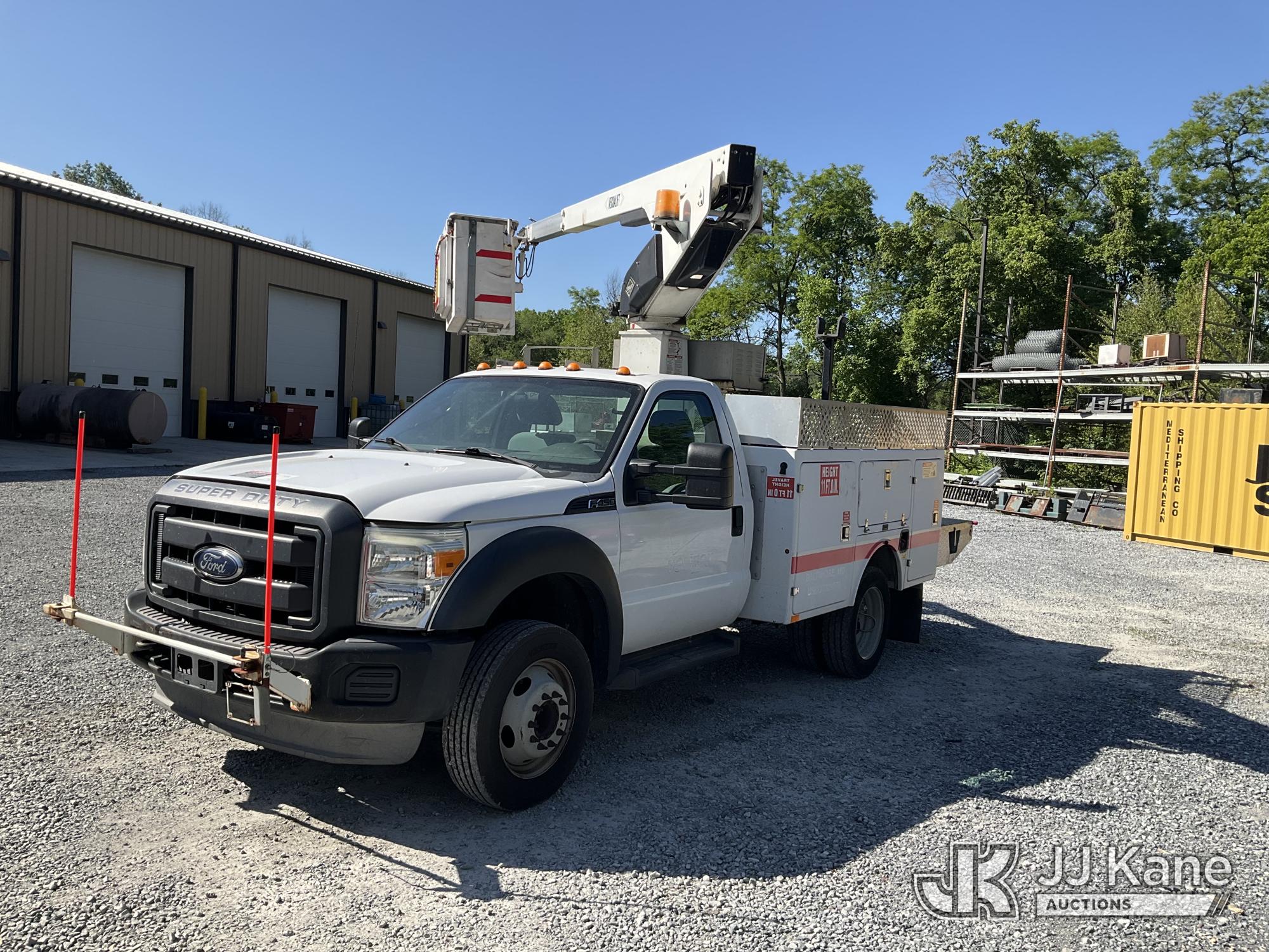 Versalift TEL29N-03, Telescopic Non-Insulated Bucket Truck mounted behind cab on 2013 Ford F450 Service Truck
