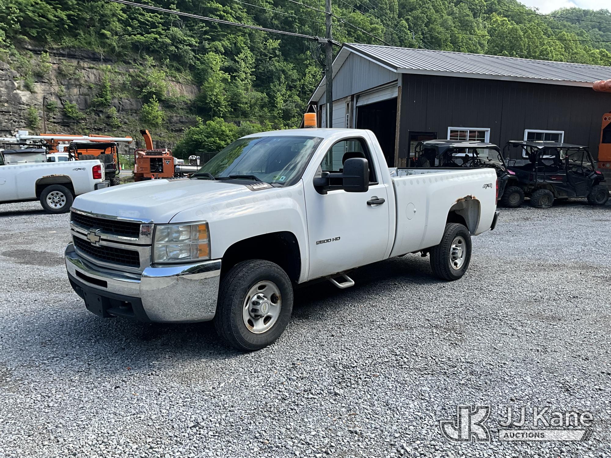 Photo of a 2010 Chevrolet Silverado 2500HD 4x4