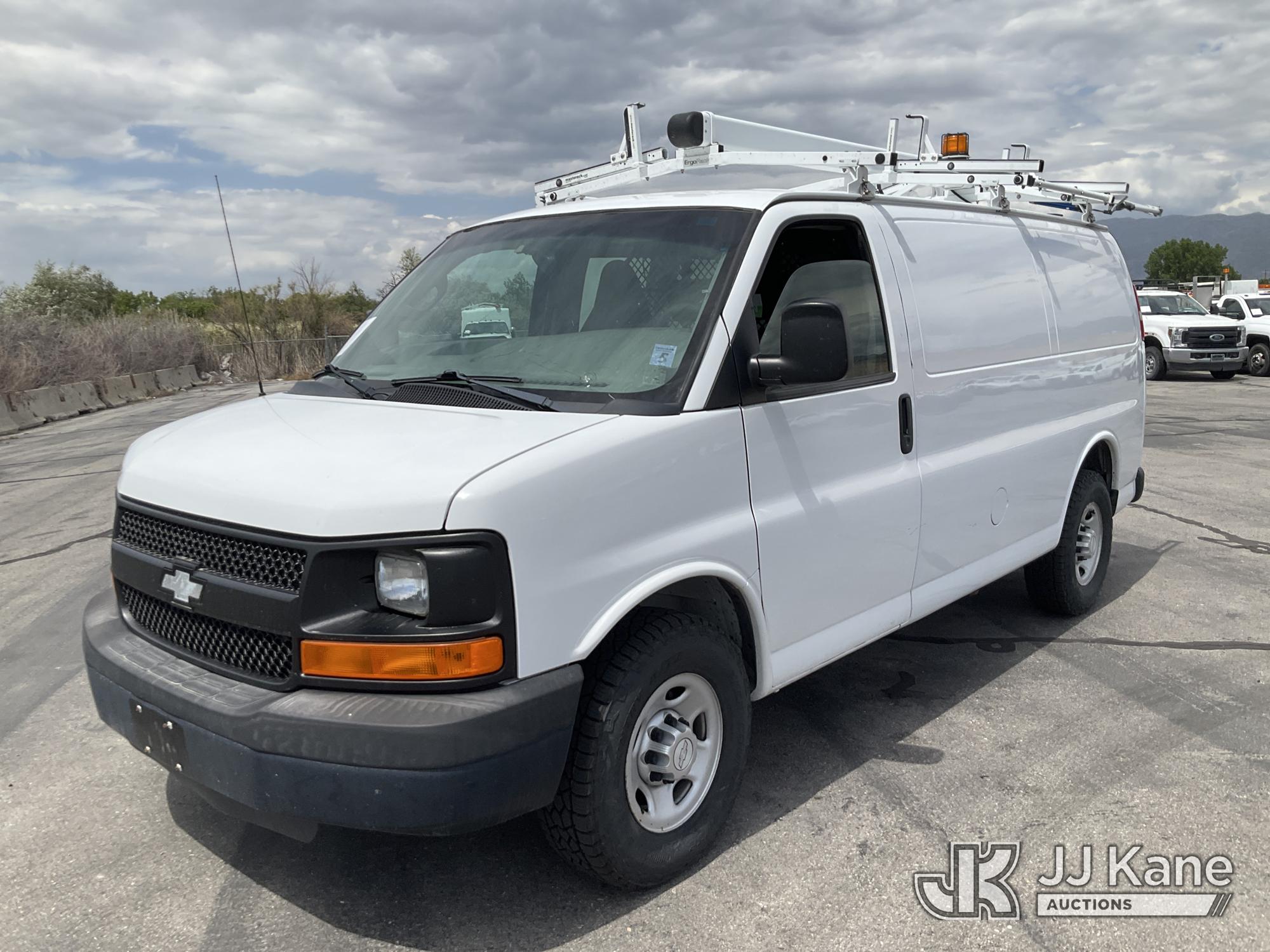 Photo of a 2016 Chevrolet Express G2500