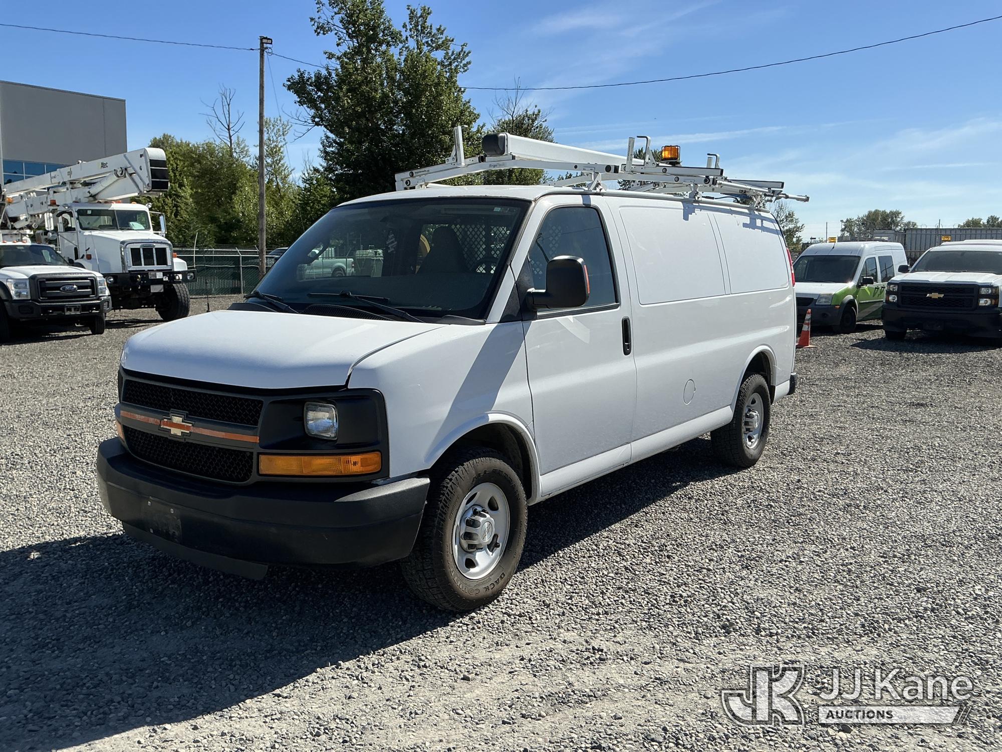 Photo of a 2016 Chevrolet Express G2500