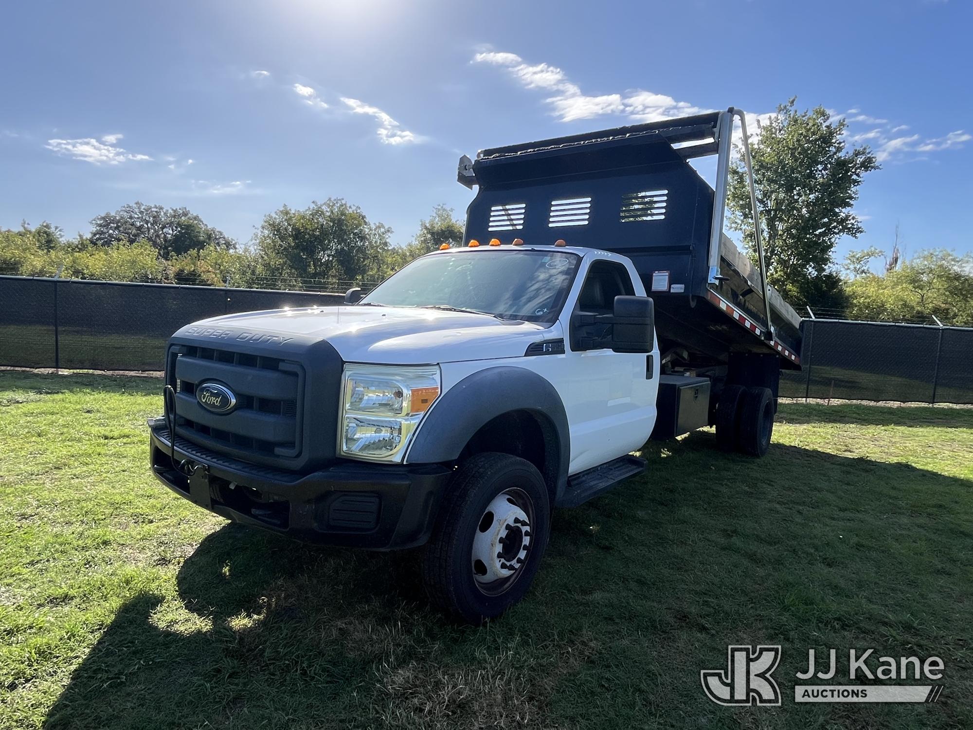 Photo of a 2015 Ford F550